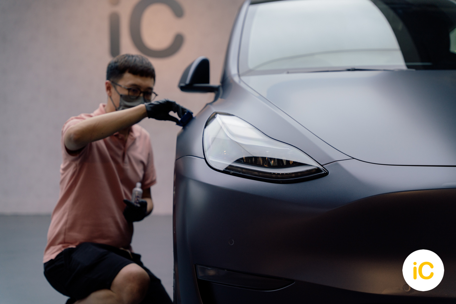 Tesla Model Y 夜銀 透明 PPF 施工作品