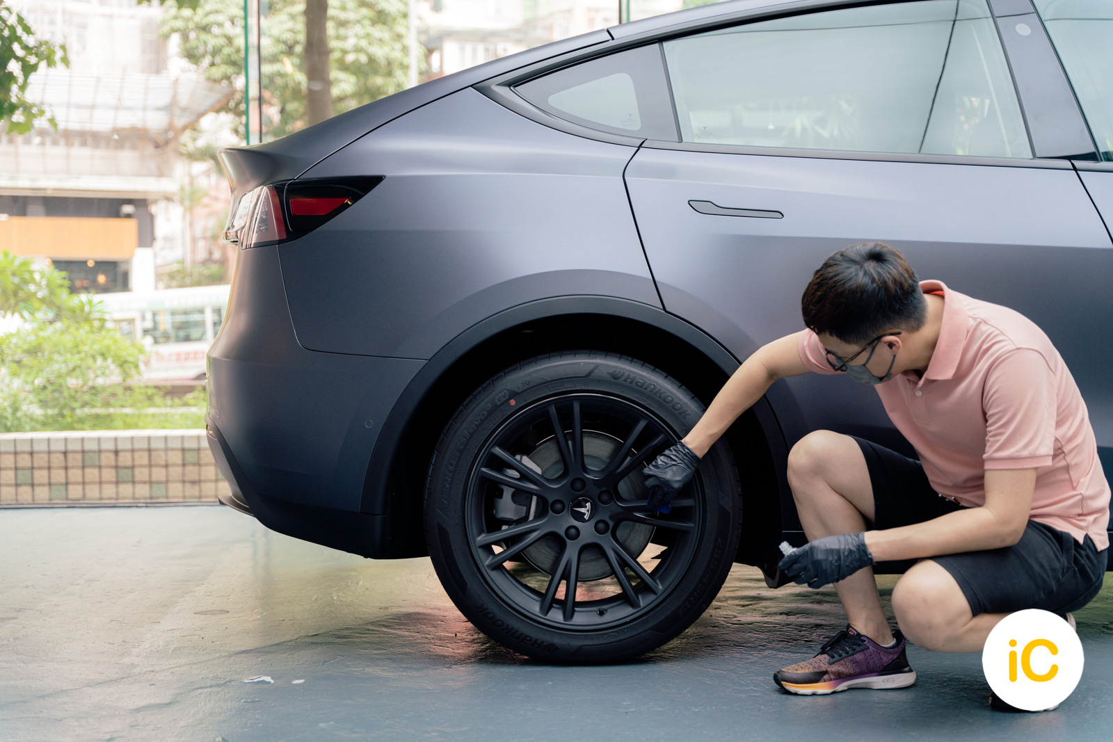 Tesla Model Y 夜銀 透明 PPF 施工作品