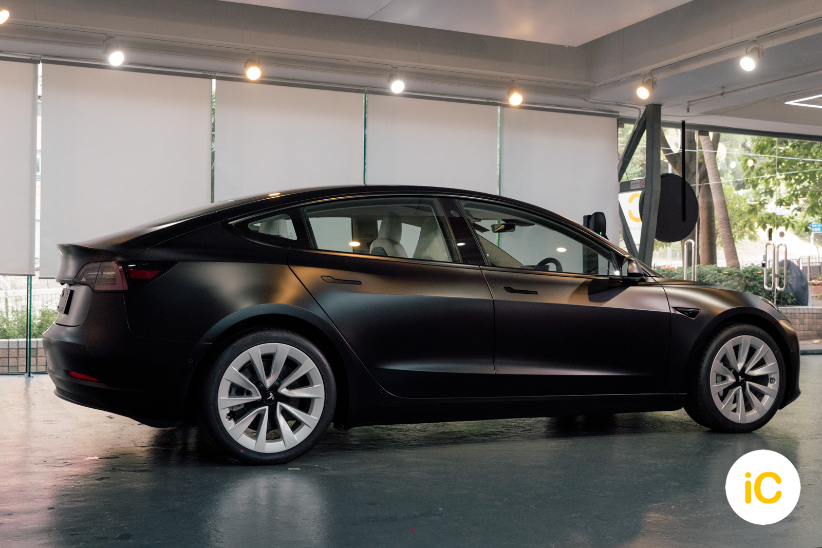 Tesla Model 3 純黑 透明 PPF 施工作品