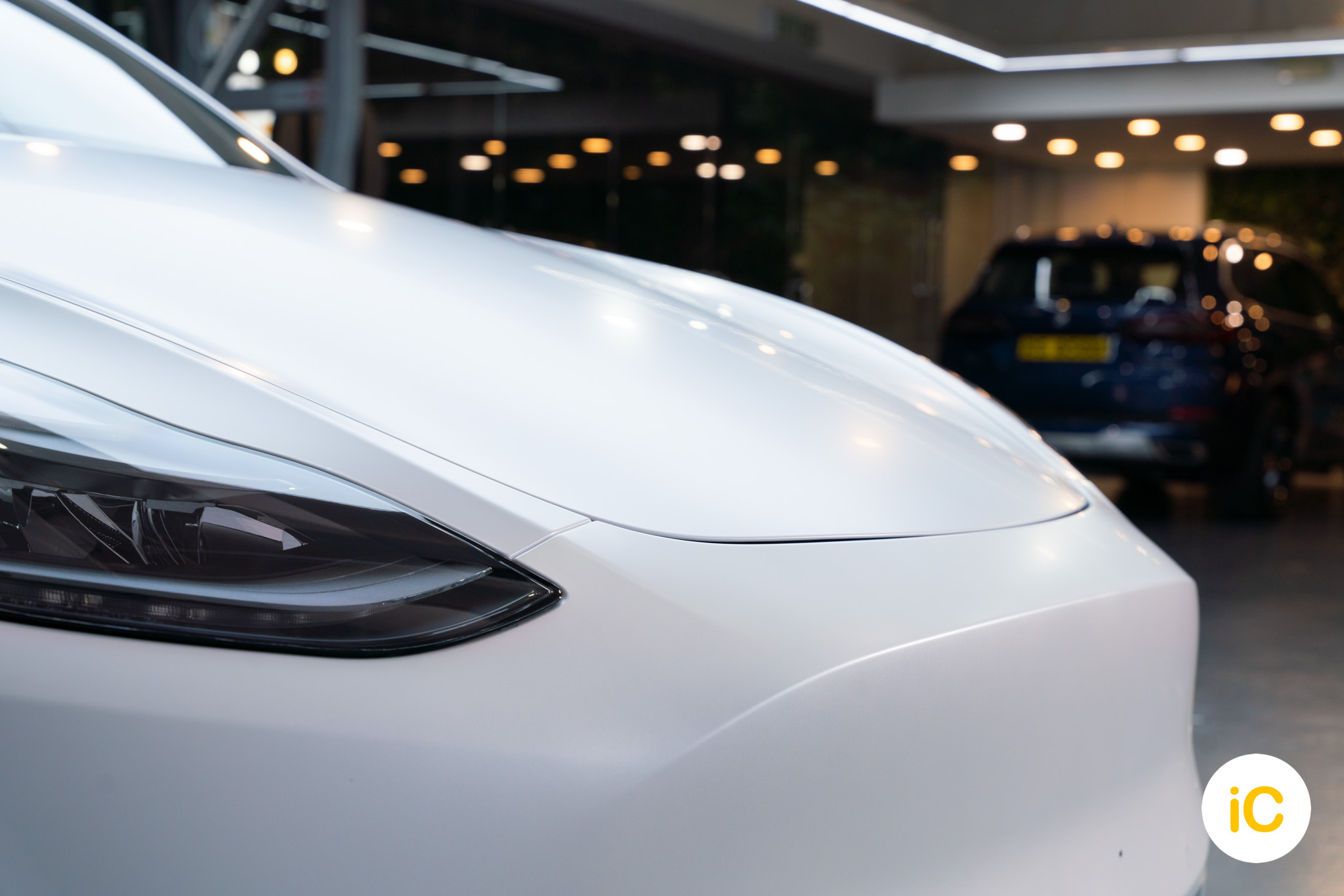 Tesla Model Y 珍珠白 透明 PPF 施工作品
