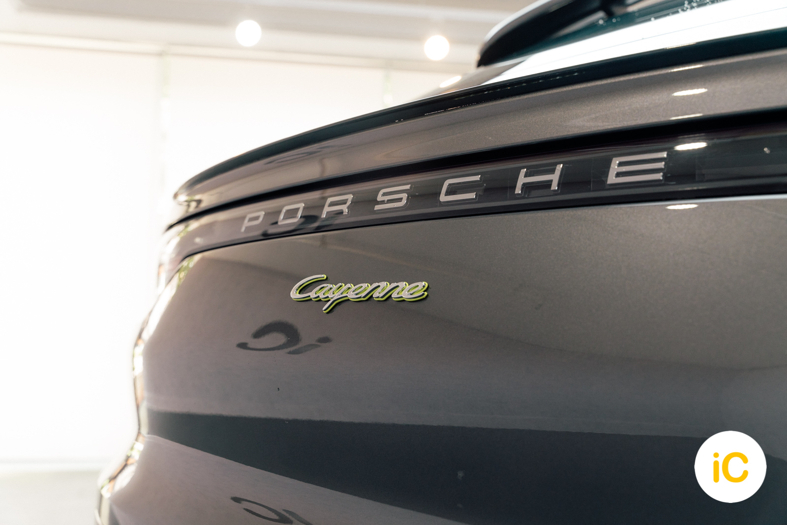 Porsche Cayenne 透明 PPF 施工作品