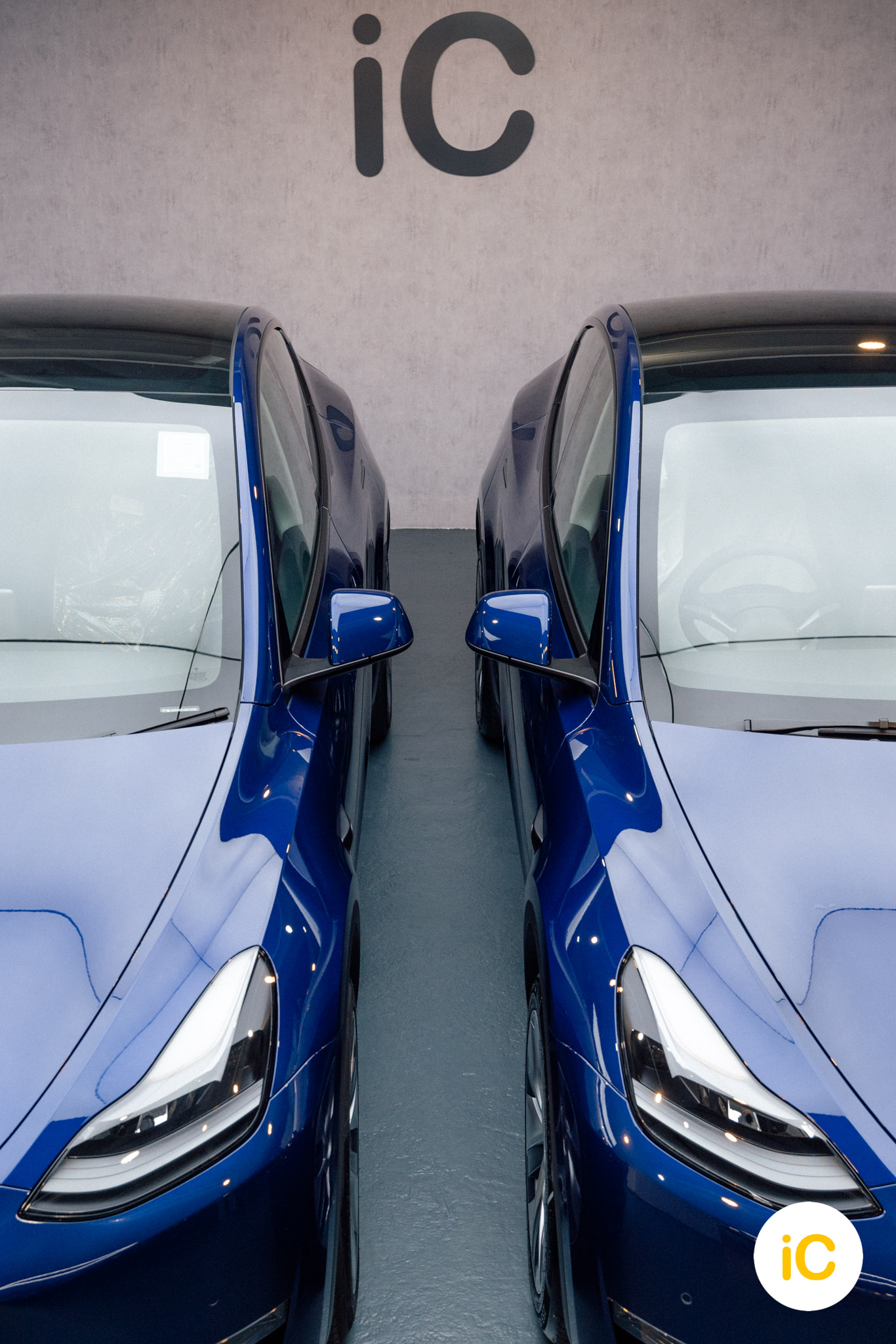 Tesla Model Y 深藍 透明 PPF 施工作品