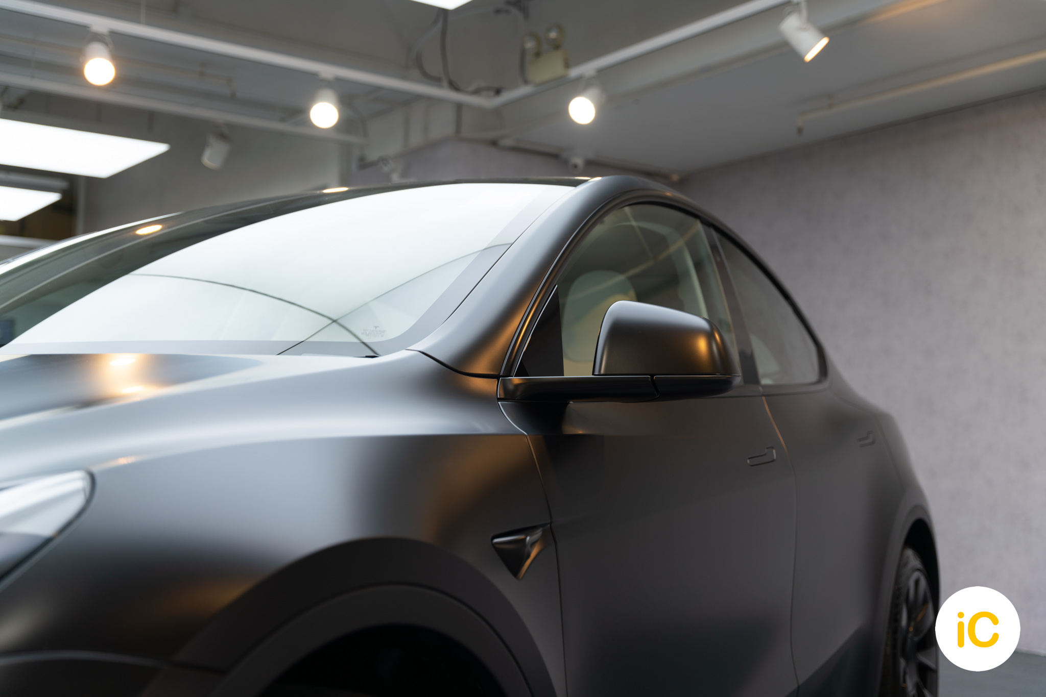 Tesla Model Y 純黑 透明 PPF 施工作品