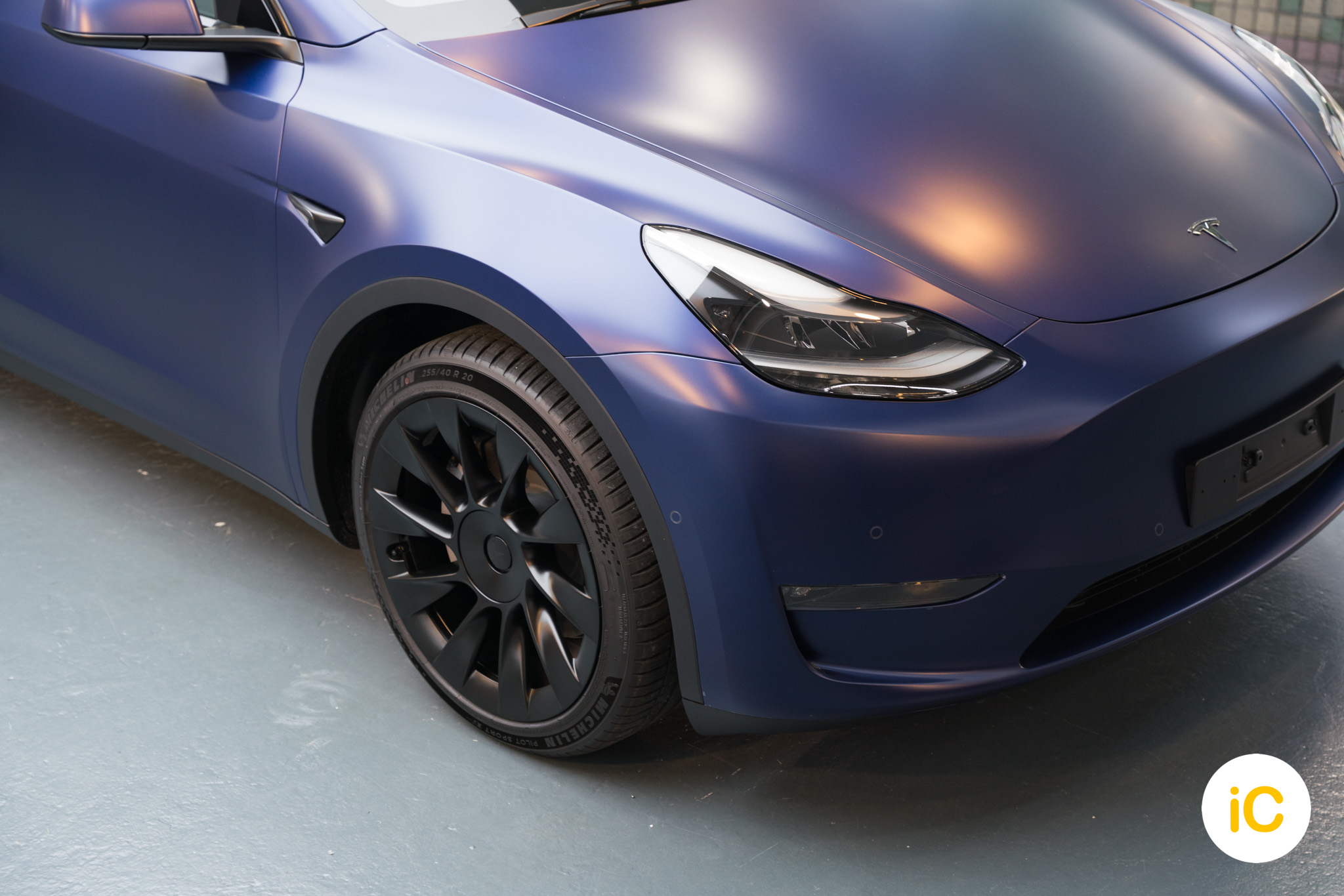 Tesla Model Y 深藍 透明 PPF 施工作品
