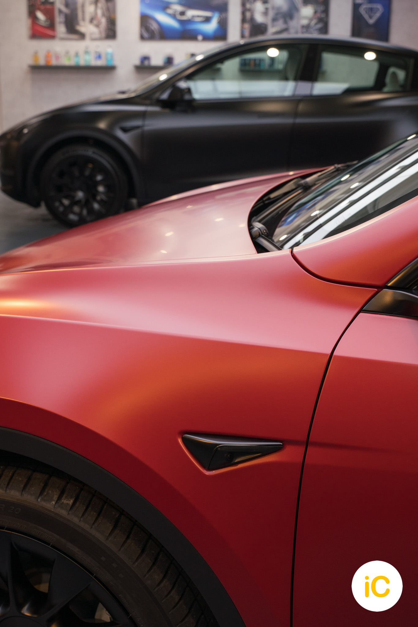 Tesla Model Y 亮紅 透明 PPF 施工作品
