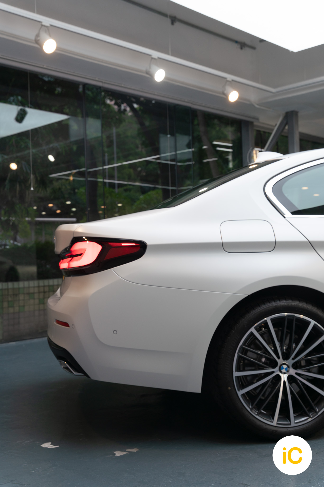 BMW THE 5 透明 PPF 施工作品
