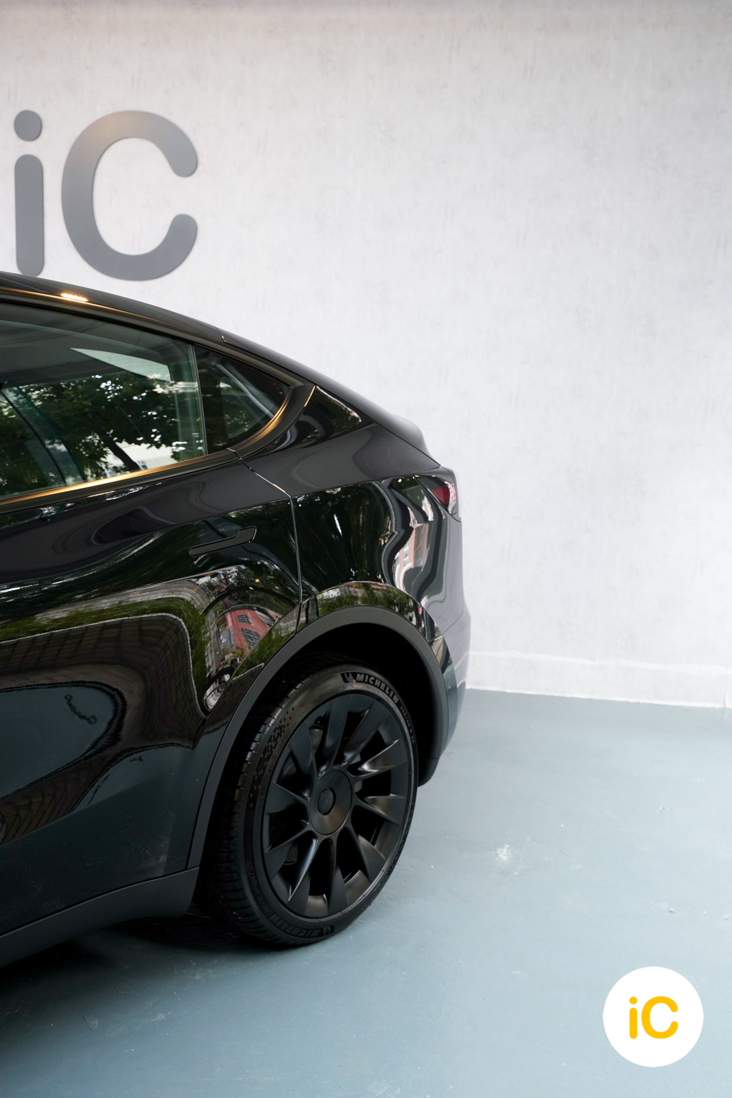 Tesla Model Y 純黑 透明 PPF 施工作品