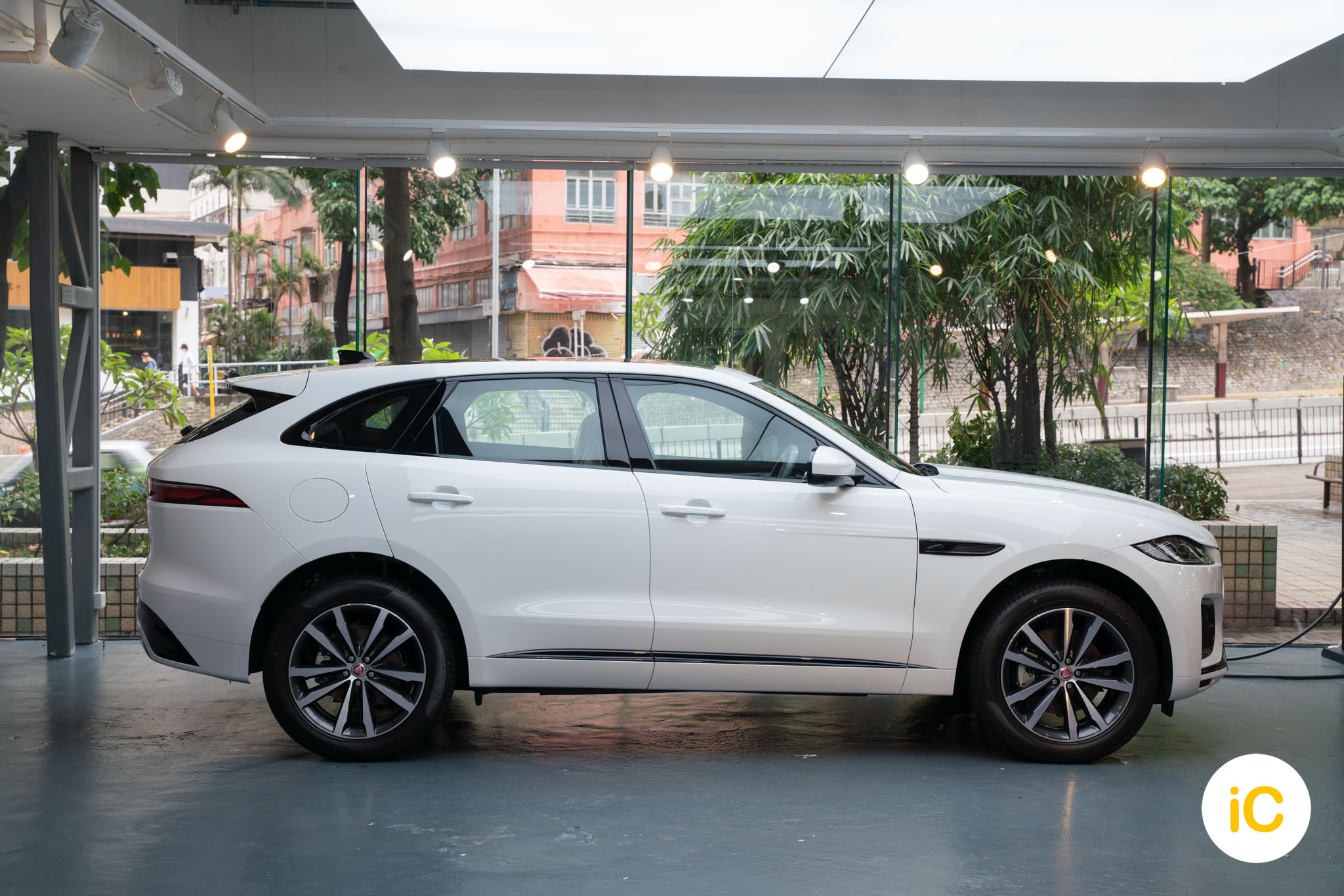 Jaguar F-Pace 透明 PPF 施工作品