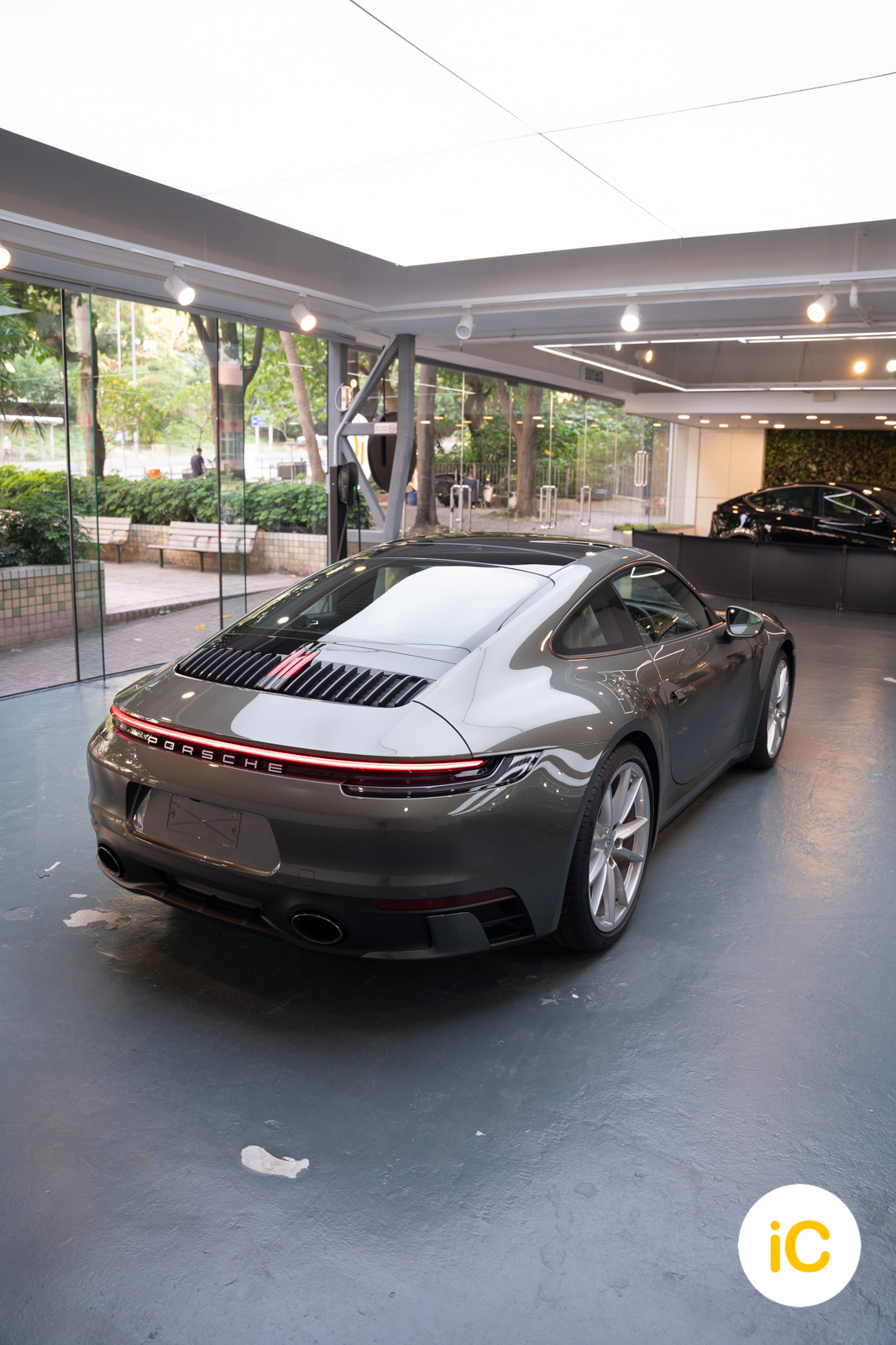 Porsche 911 (992) Carrera S 透明 PPF 施工作品