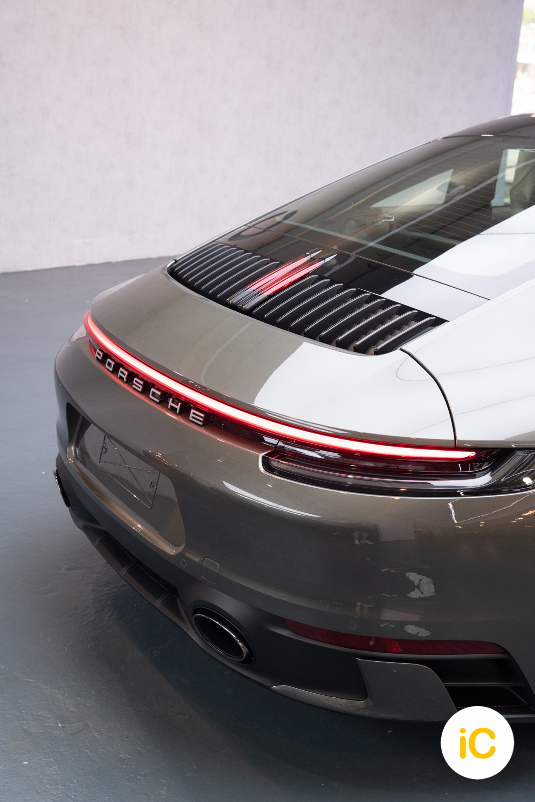 Porsche 911 (992) Carrera S 透明 PPF 施工作品