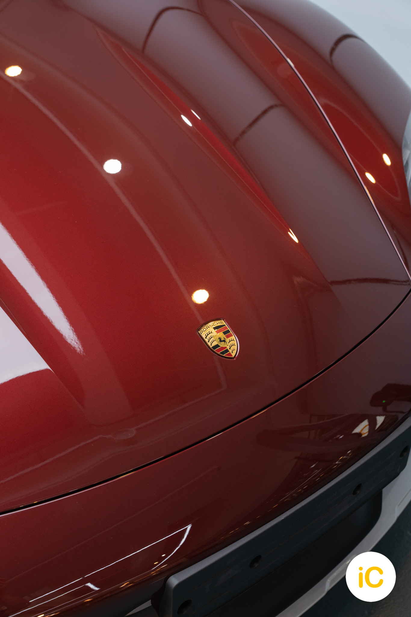 Porsche Taycan 4S Cross Turismo 透明 PPF 施工作品