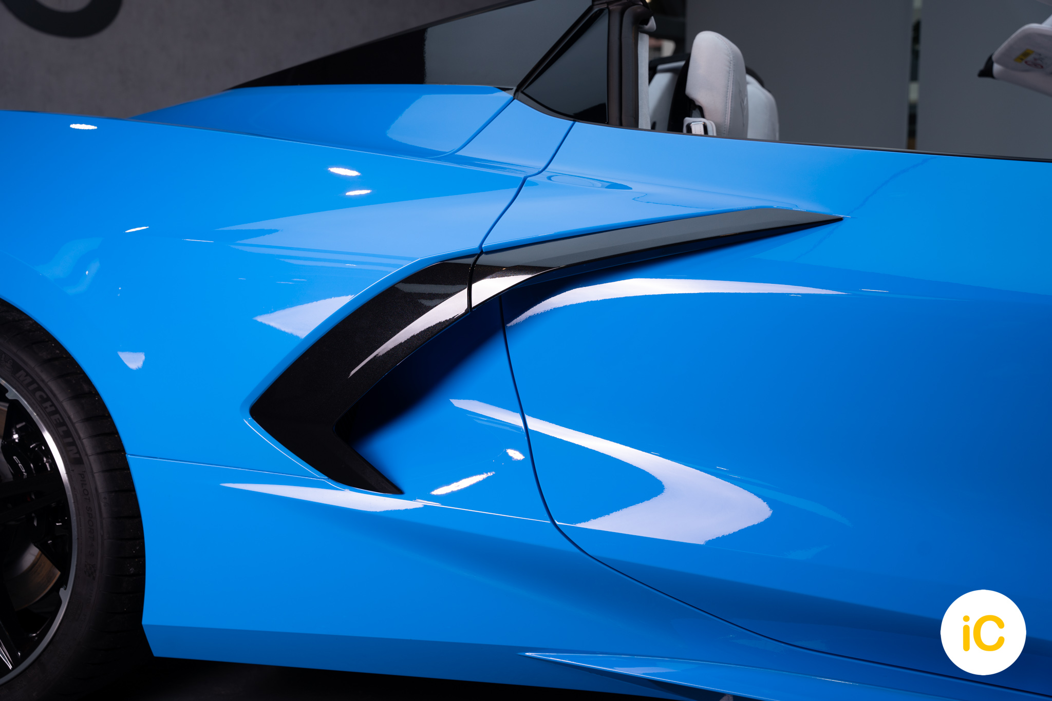 Chevrolet CORVETTE C8 透明 PPF 施工作品