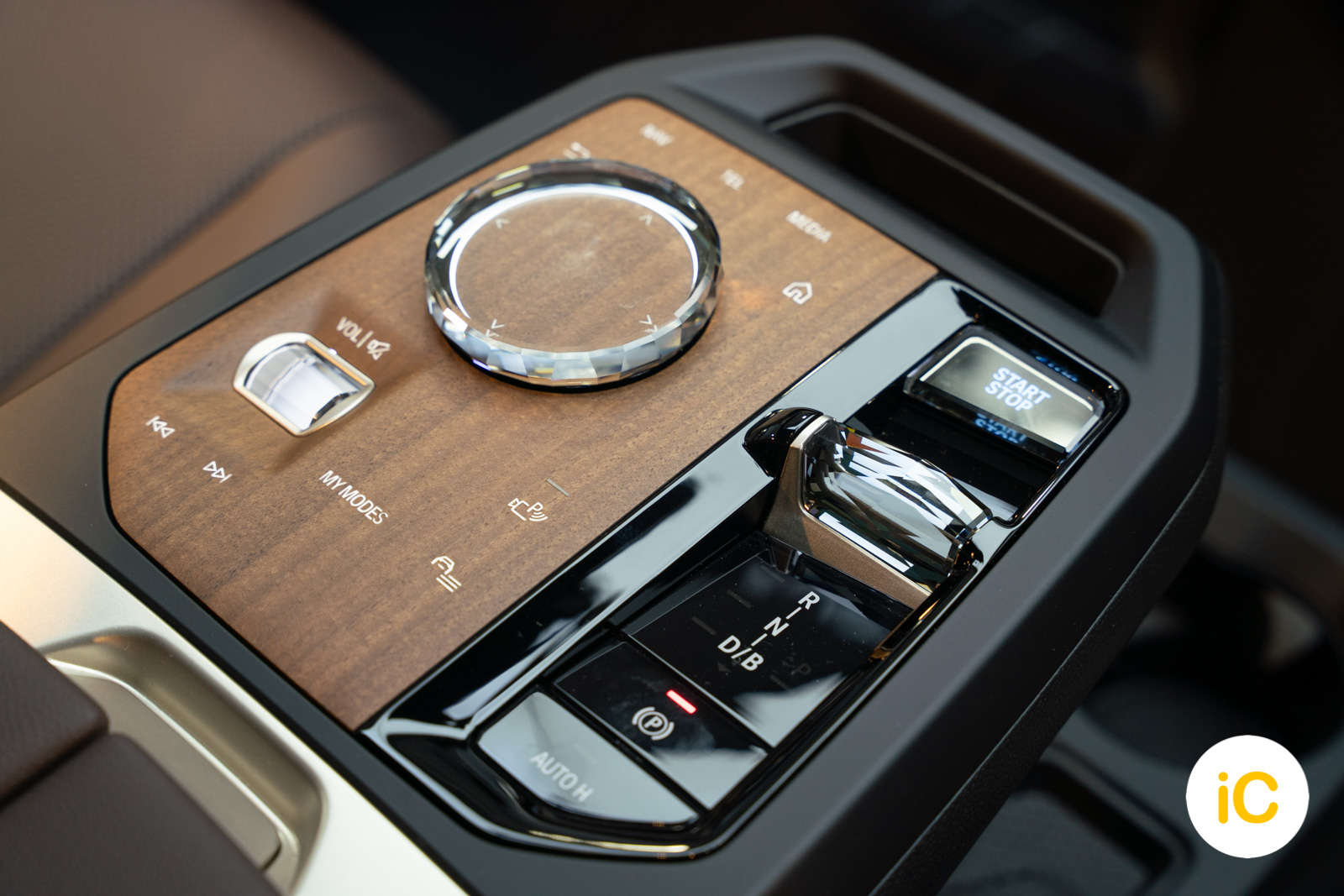 BMW iX 透明 PPF 施工作品