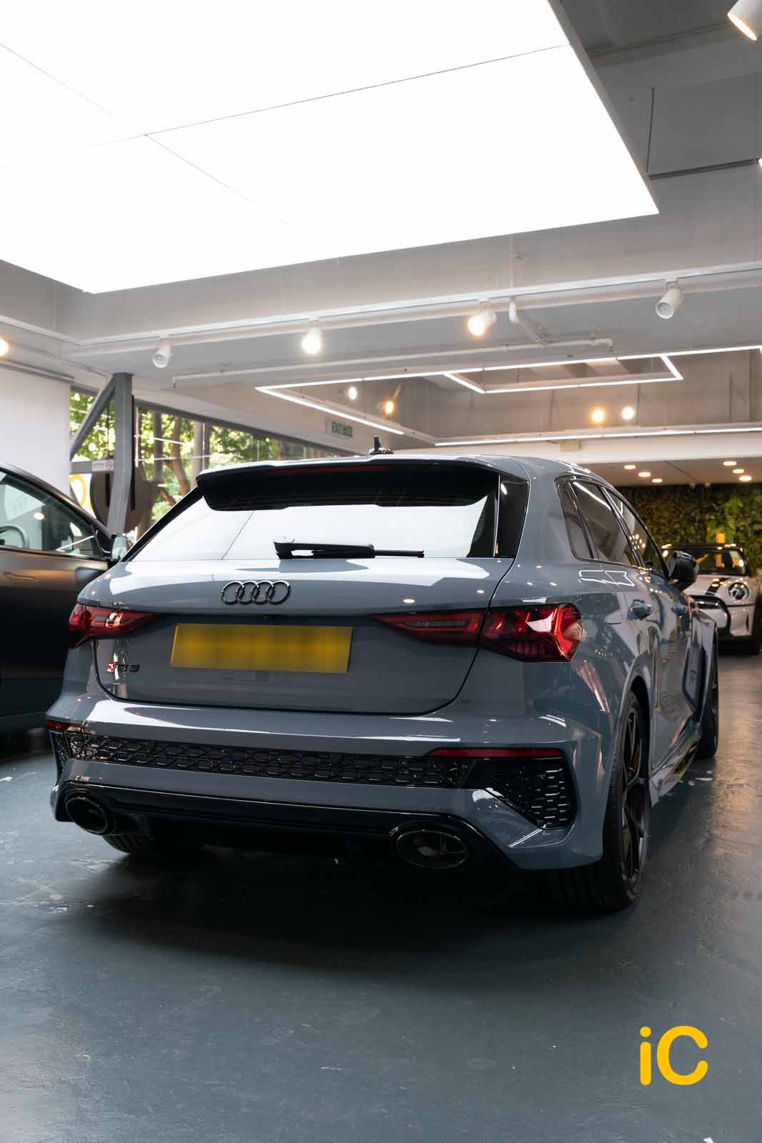 Audi RS3 透明 PPF 施工作品