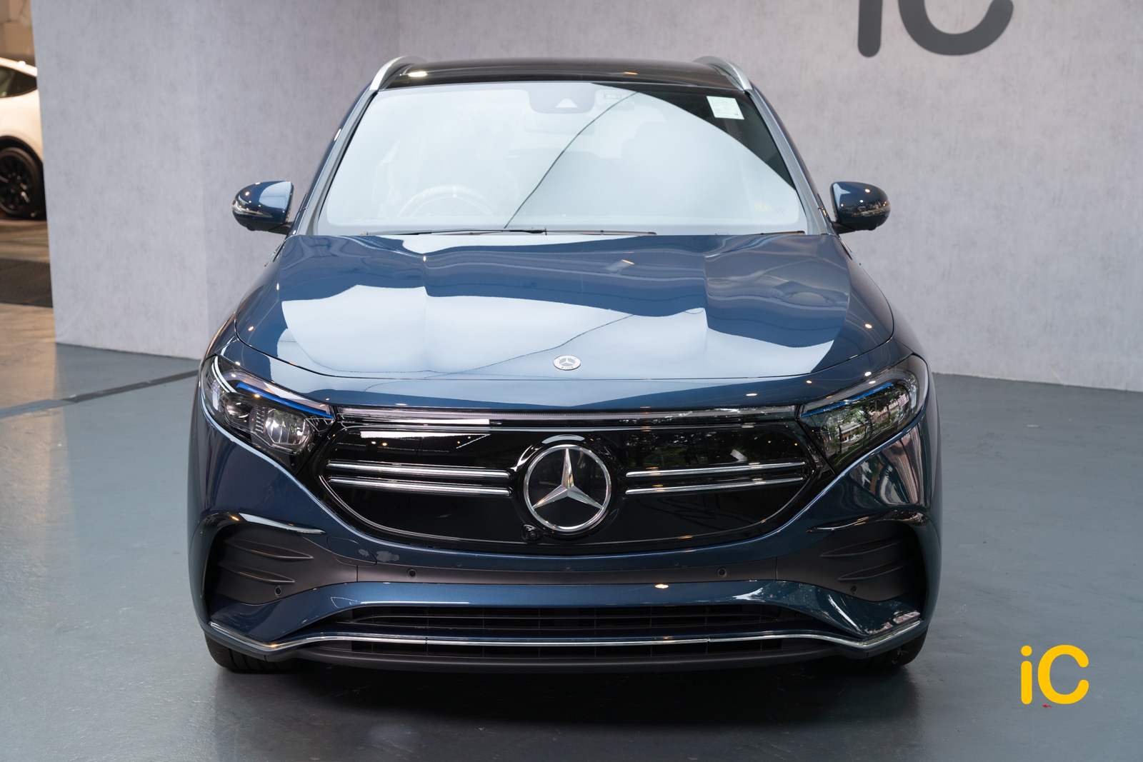 Mercedes-Benz EQA 透明 PPF 施工作品