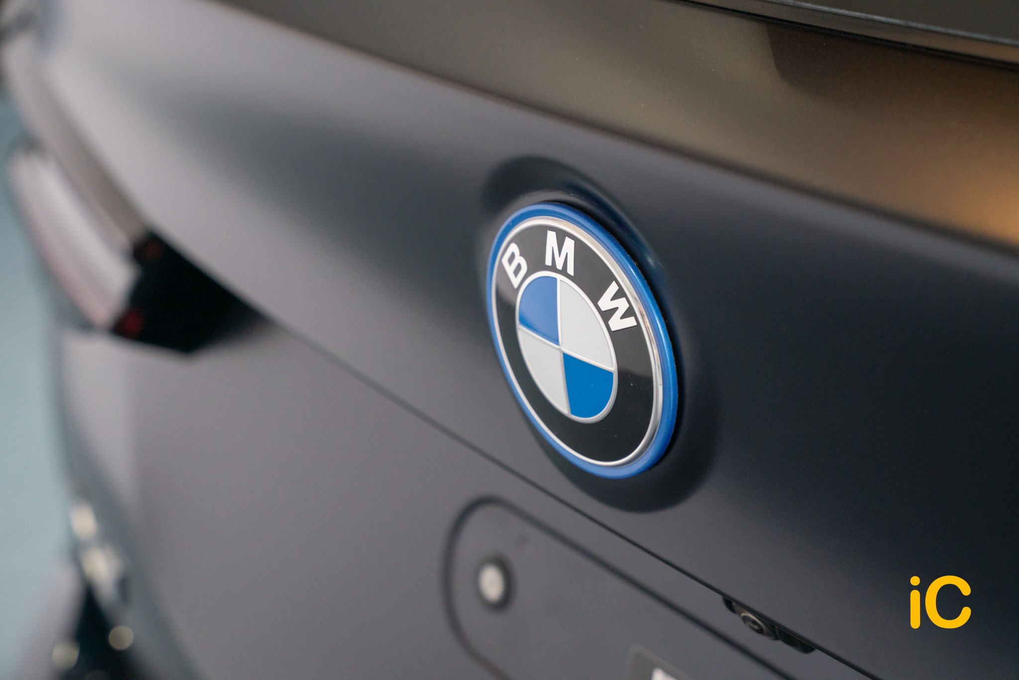 BMW iX3 Carbon Black 透明 PPF 施工作品