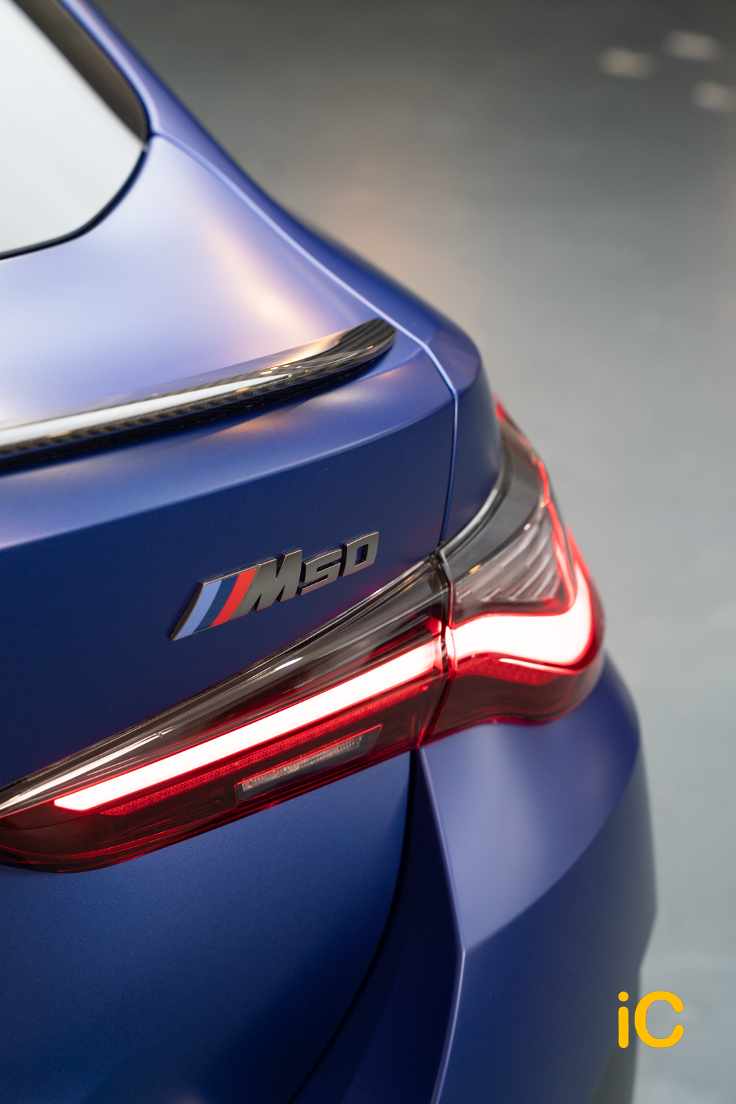 BMW i4 Portimao Blue 透明 PPF 施工作品