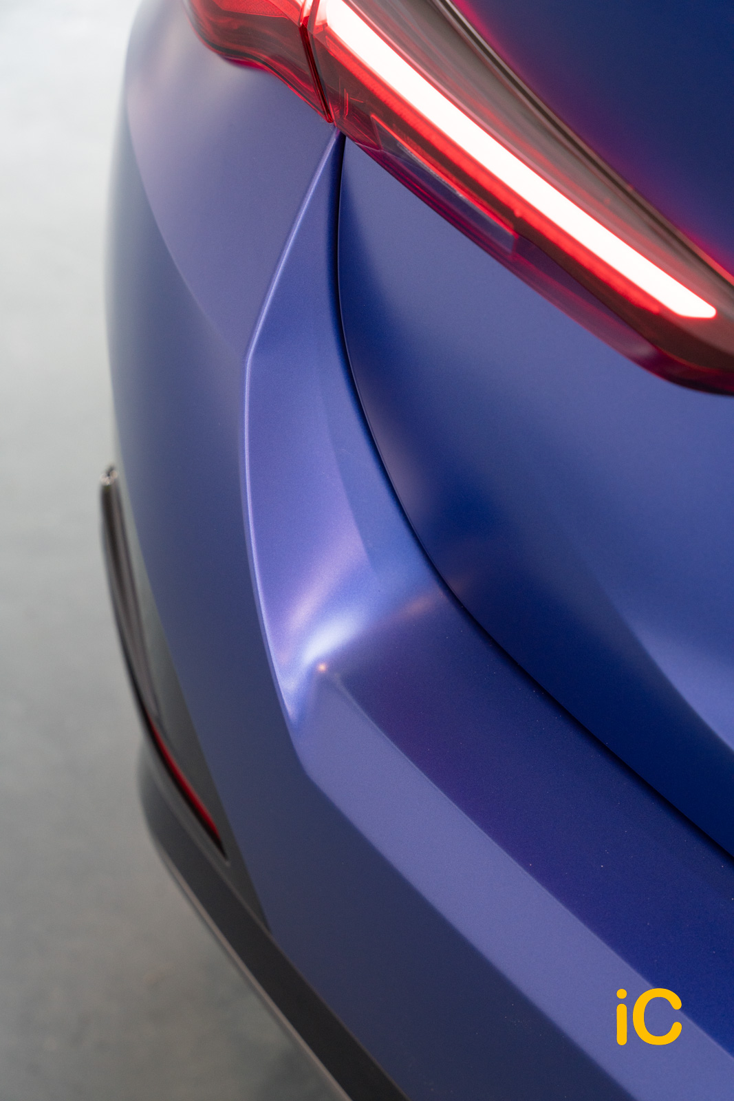 BMW i4 Portimao Blue 透明 PPF 施工作品