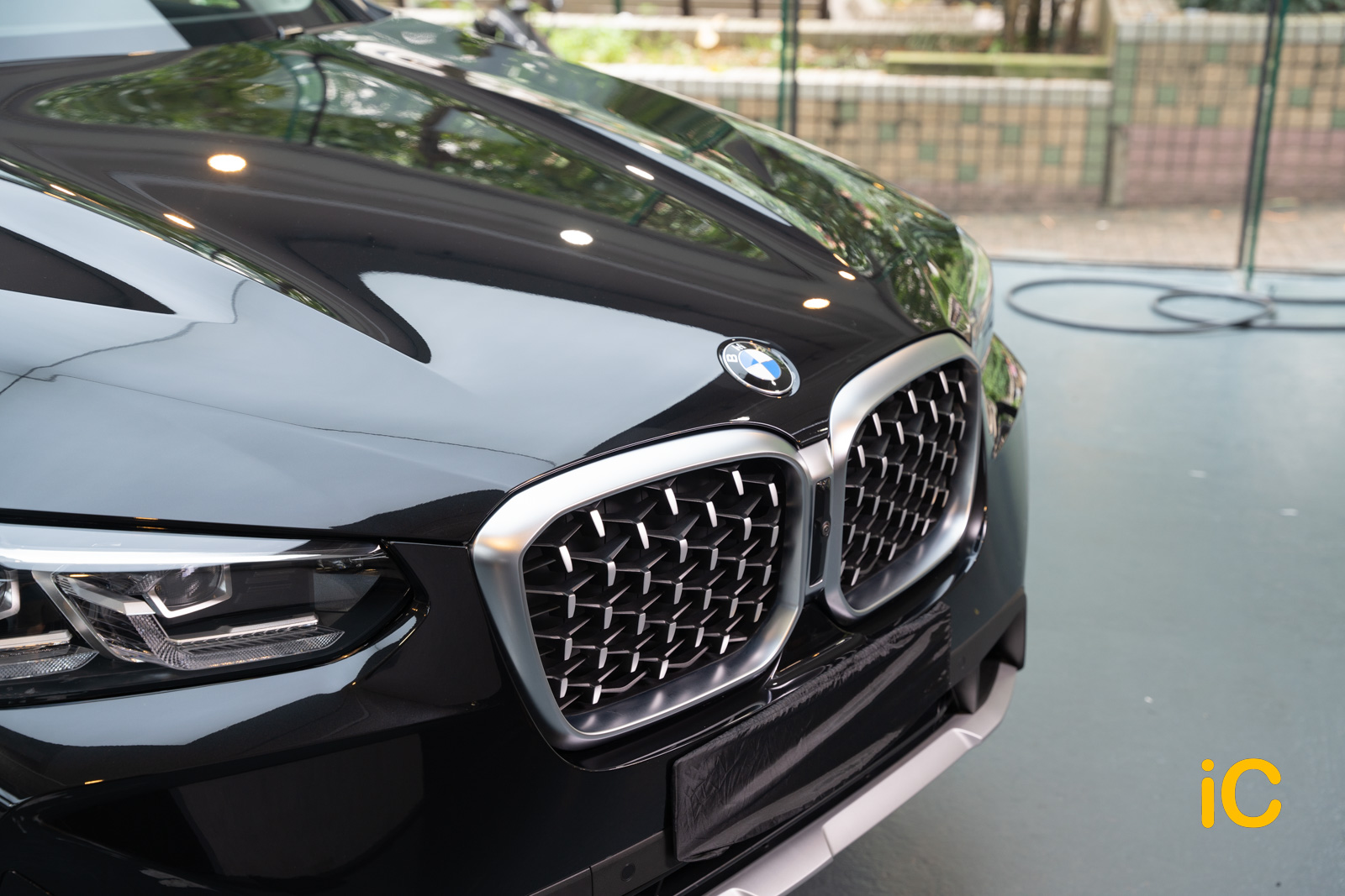 BMW X4 透明 PPF 施工作品