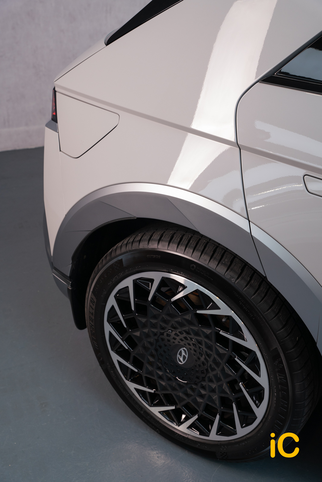 Hyundai IONIQ 5 透明 PPF 施工作品