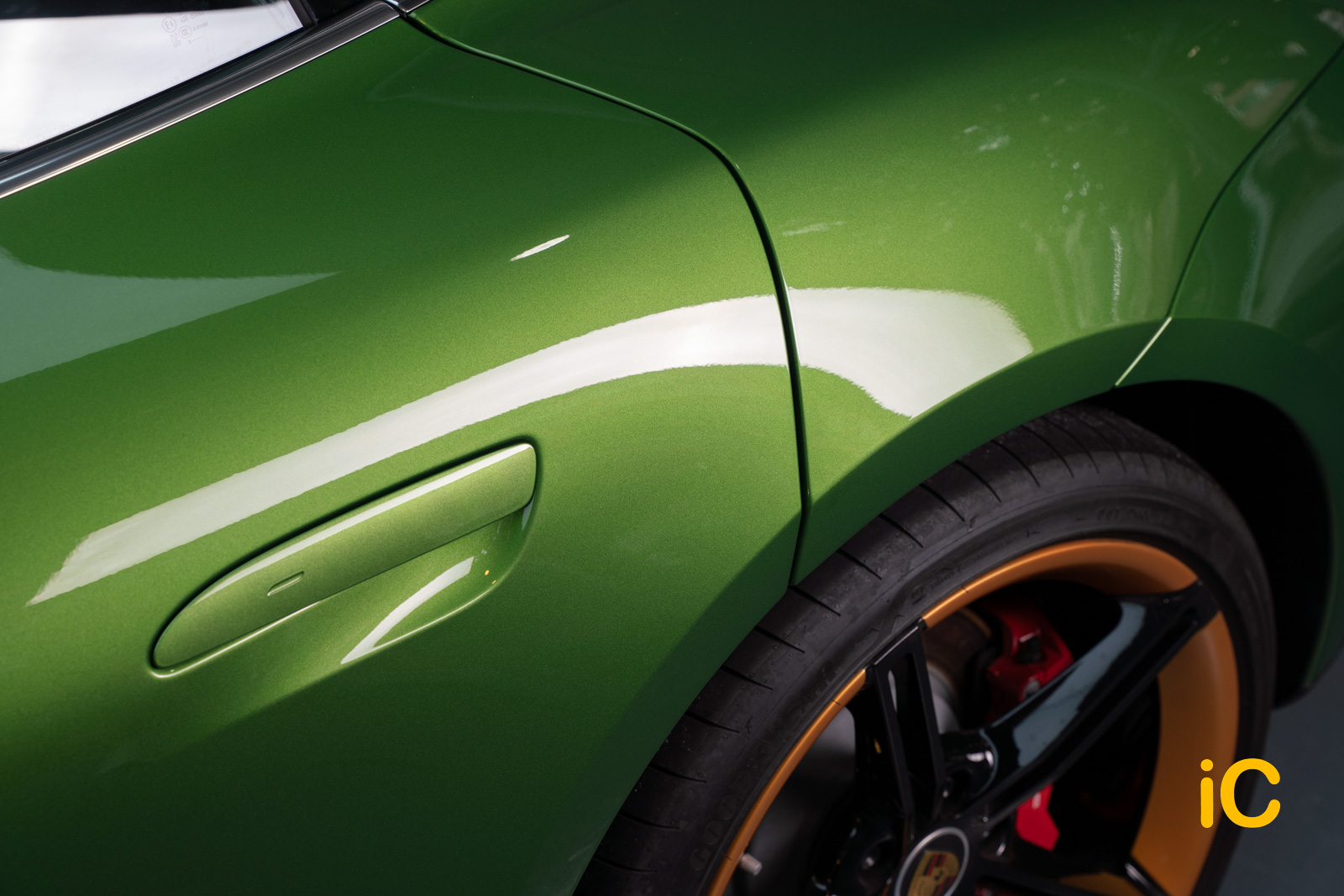 Porsche Taycan 4S 透明 PPF 施工作品