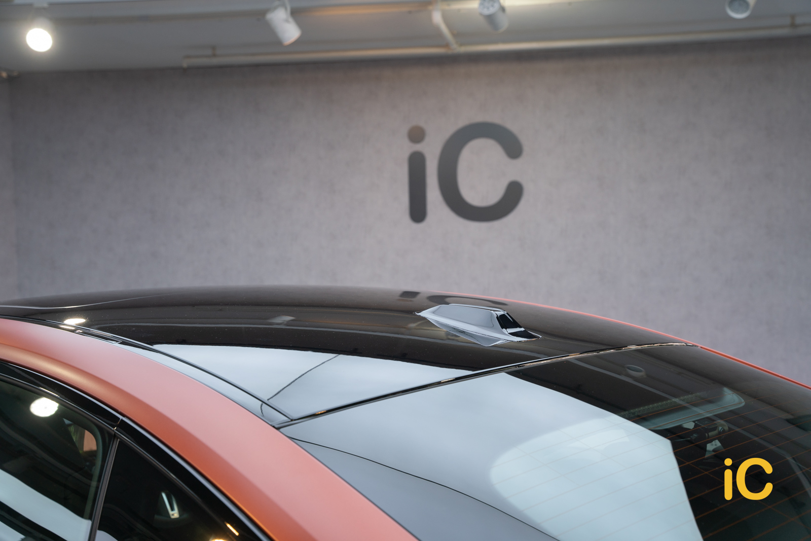 BMW i4 Sunset Orange 透明 PPF 施工作品