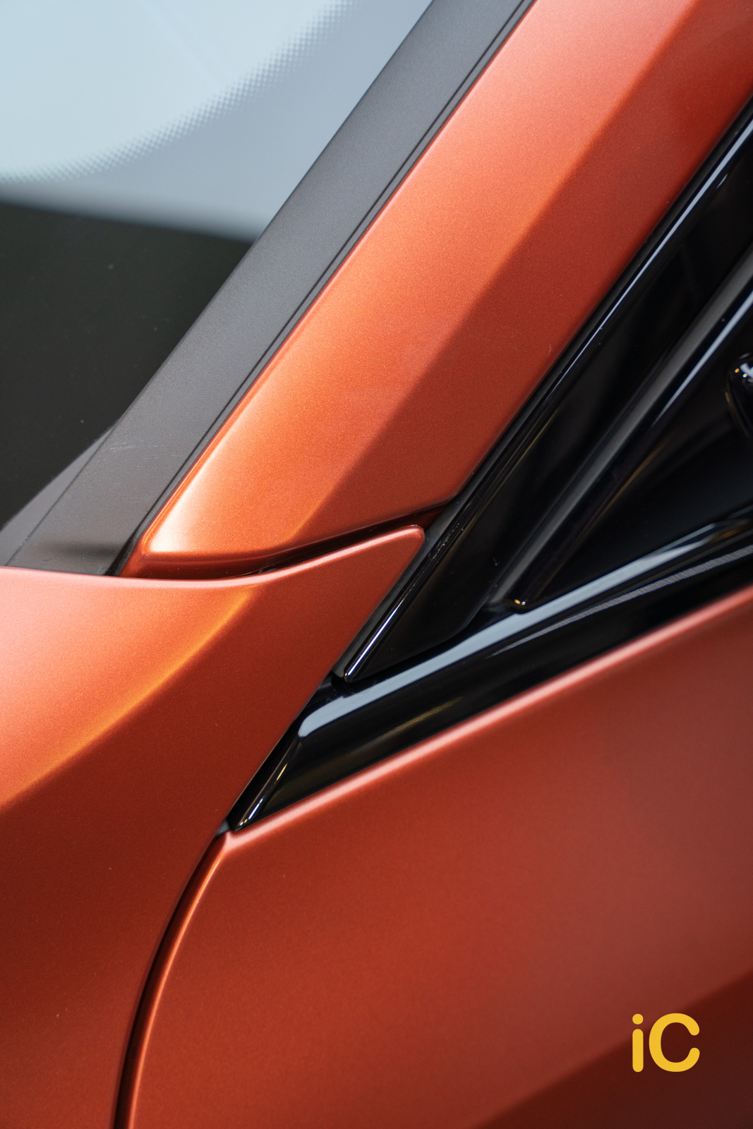 BMW i4 Sunset Orange 透明 PPF 施工作品