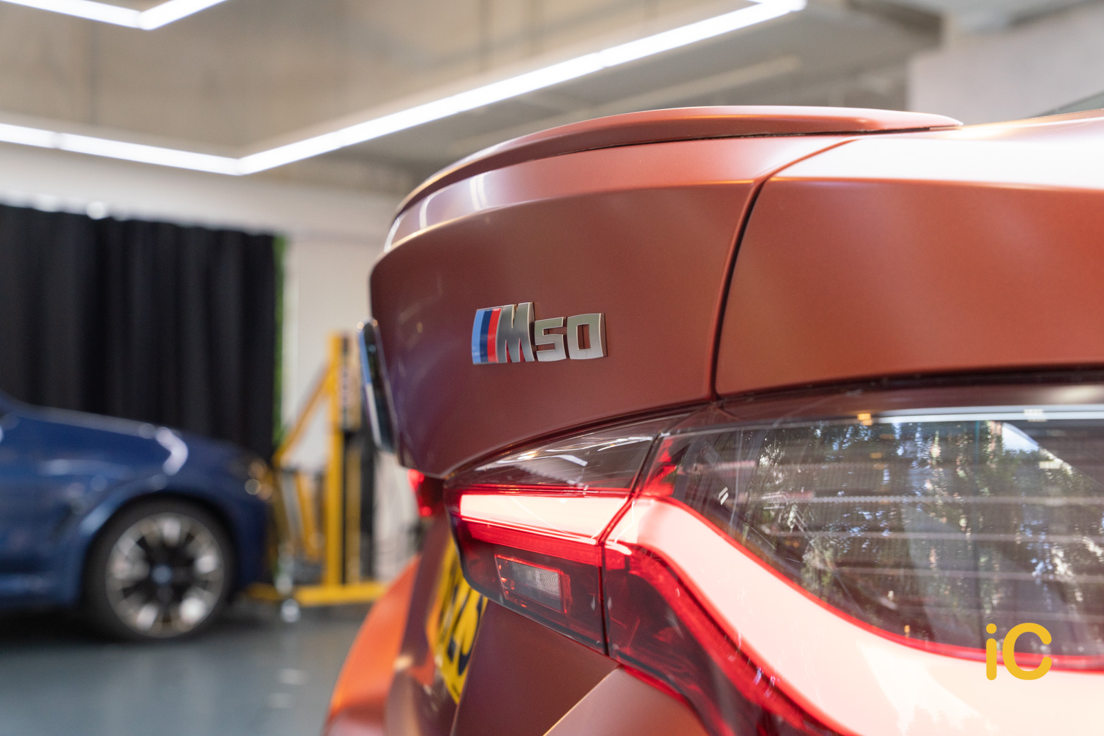 BMW i4 Sunset Orange 透明 PPF 施工作品