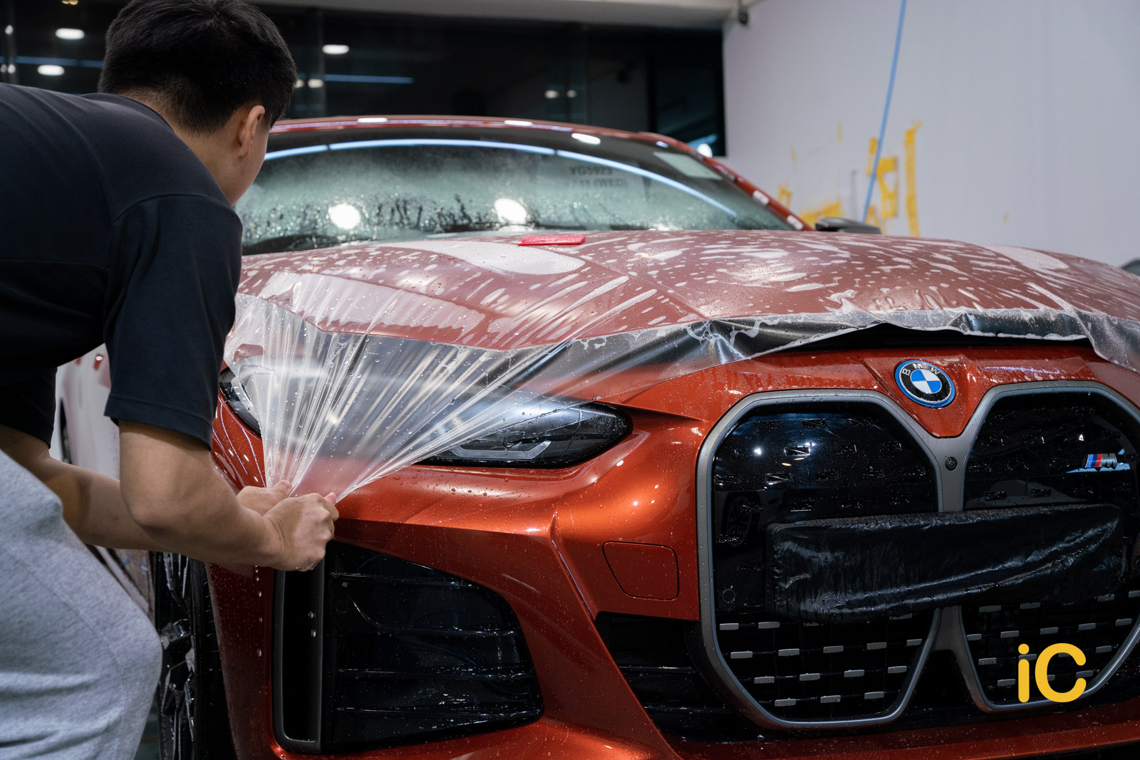 BMW i4 Sunset Orange 透明 PPF 施工作品