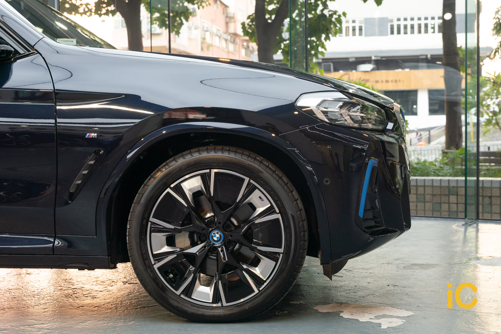 BMW iX3 Carbon Black 透明 PPF 施工作品