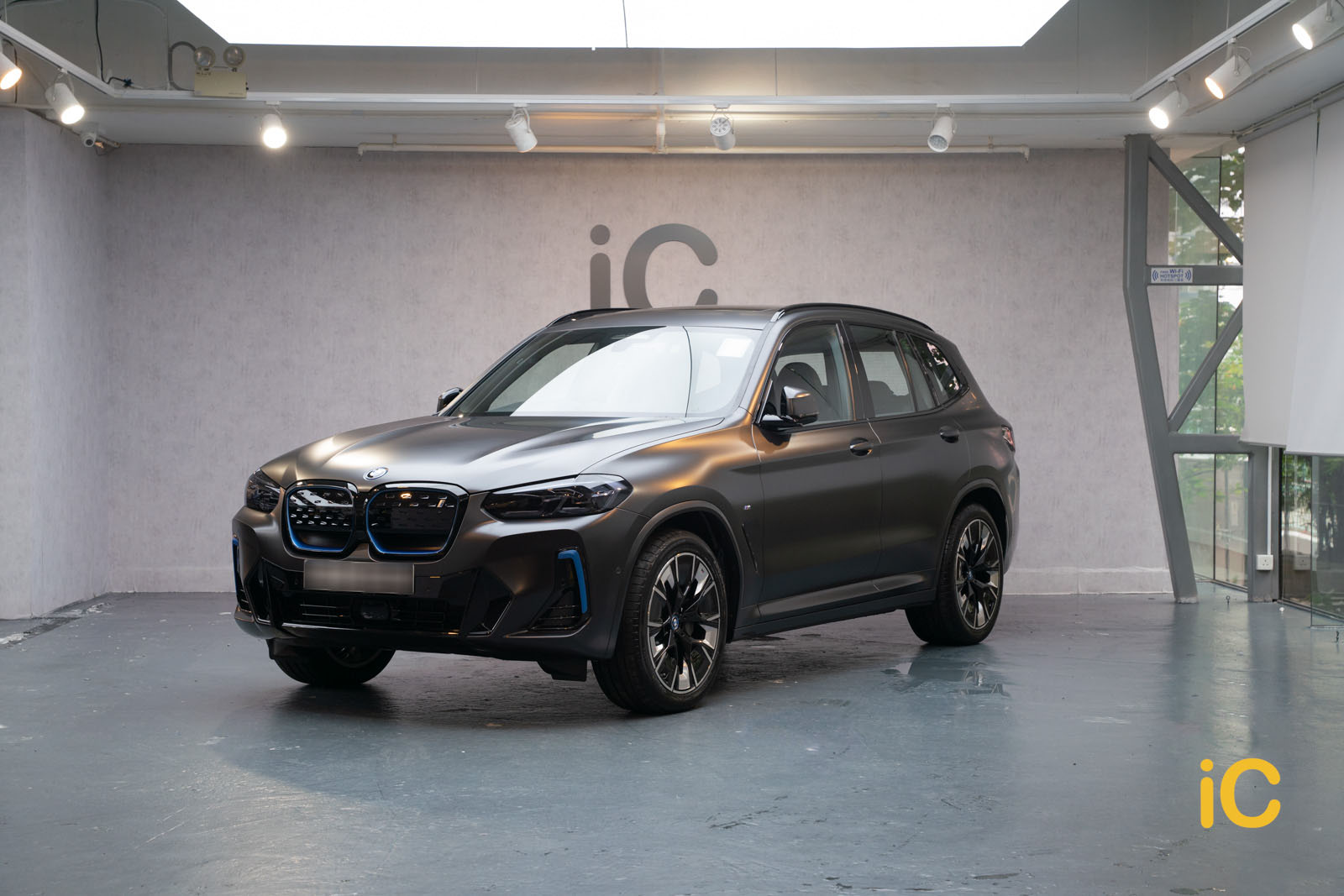 BMW iX3 Sophisto Grey 透明 PPF 施工作品