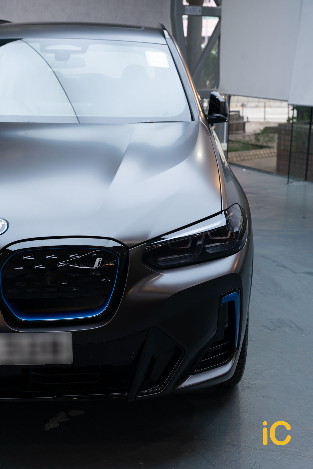 BMW iX3 Sophisto Grey 透明 PPF 施工作品