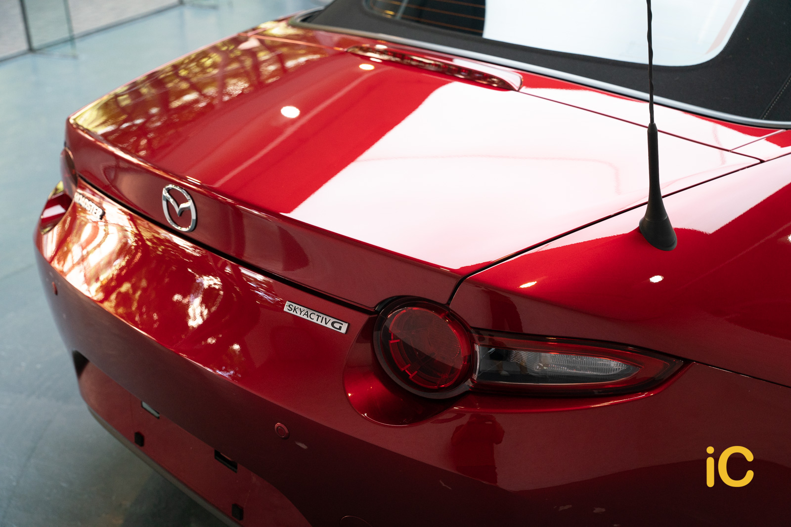 Mazda Roadster 透明 PPF 施工作品