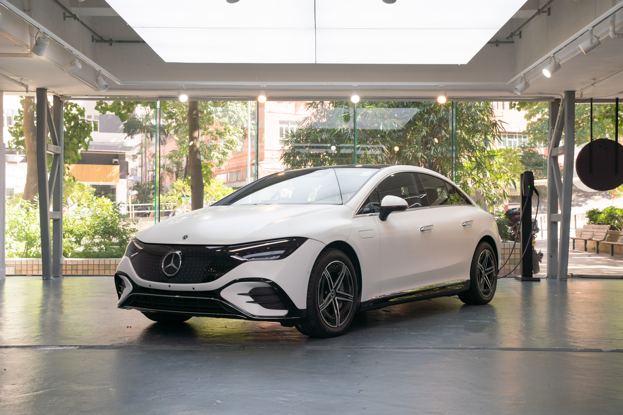 Mercedes-Benz EQE 透明 PPF 施工作品