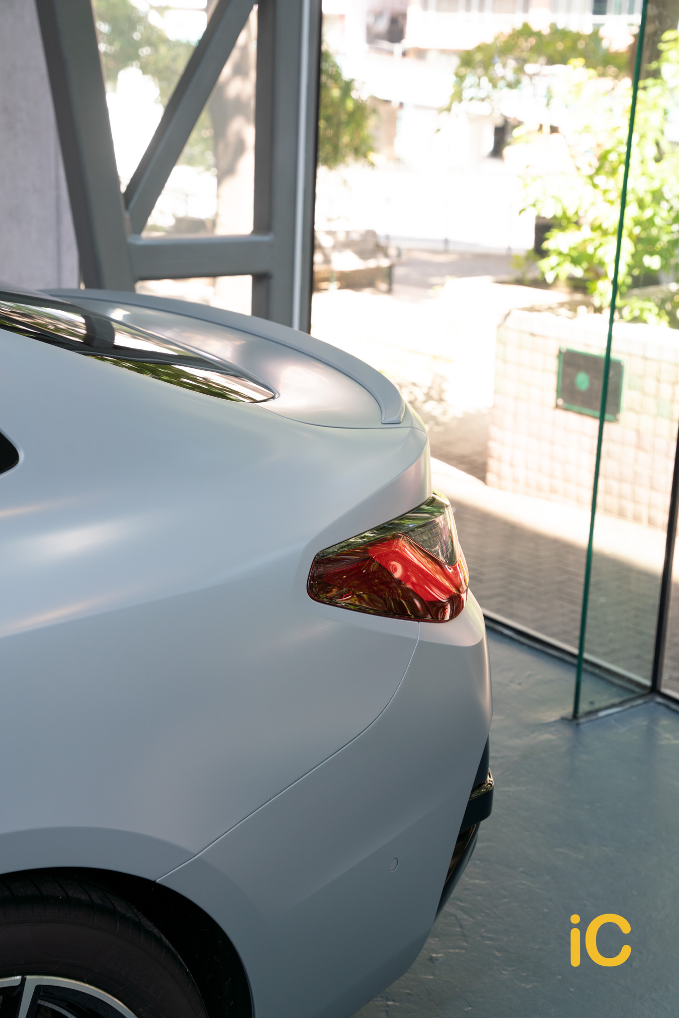 BMW i4 Brooklyn Grey 透明 PPF 施工作品