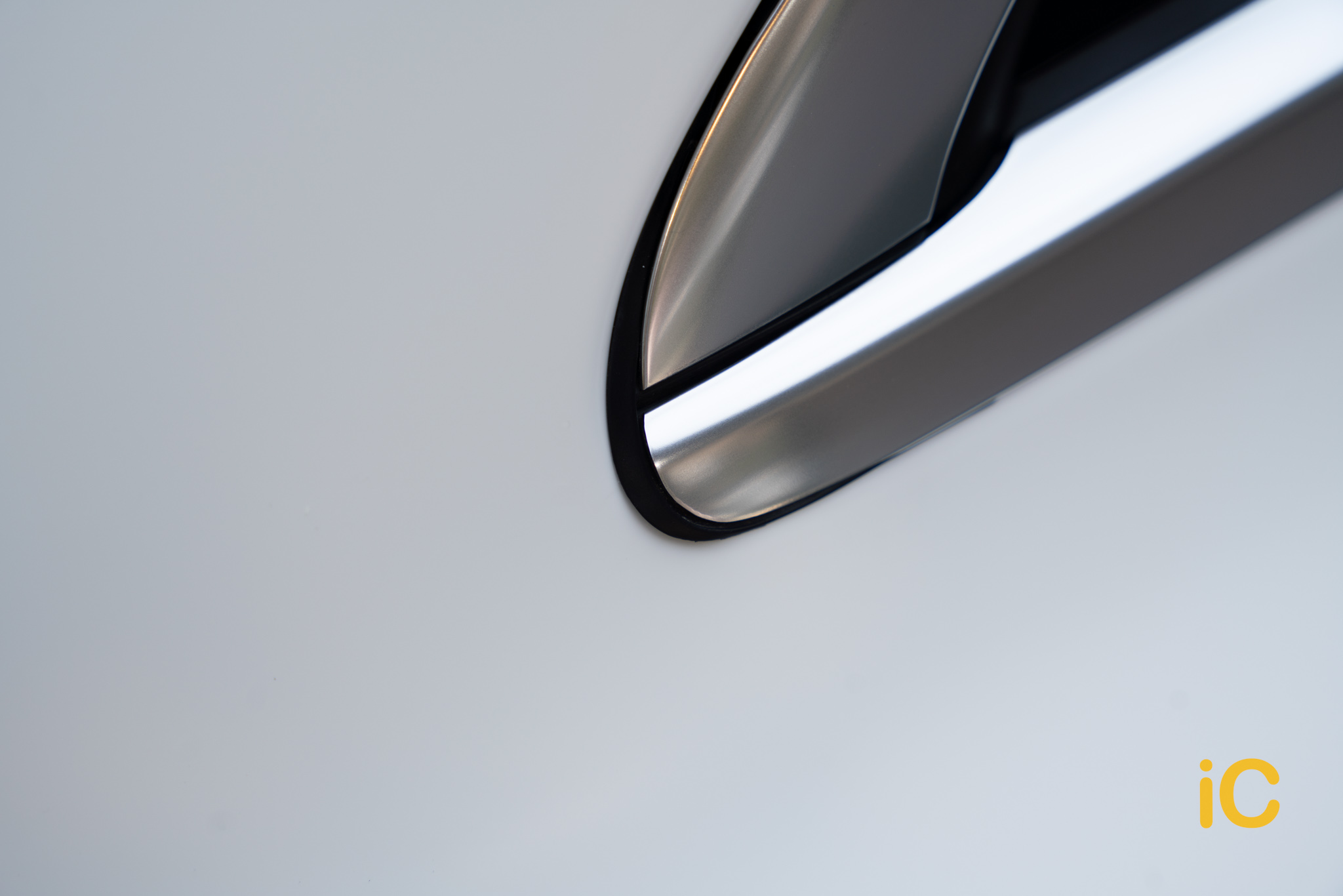 Mercedes-Benz EQE 透明 PPF 施工作品