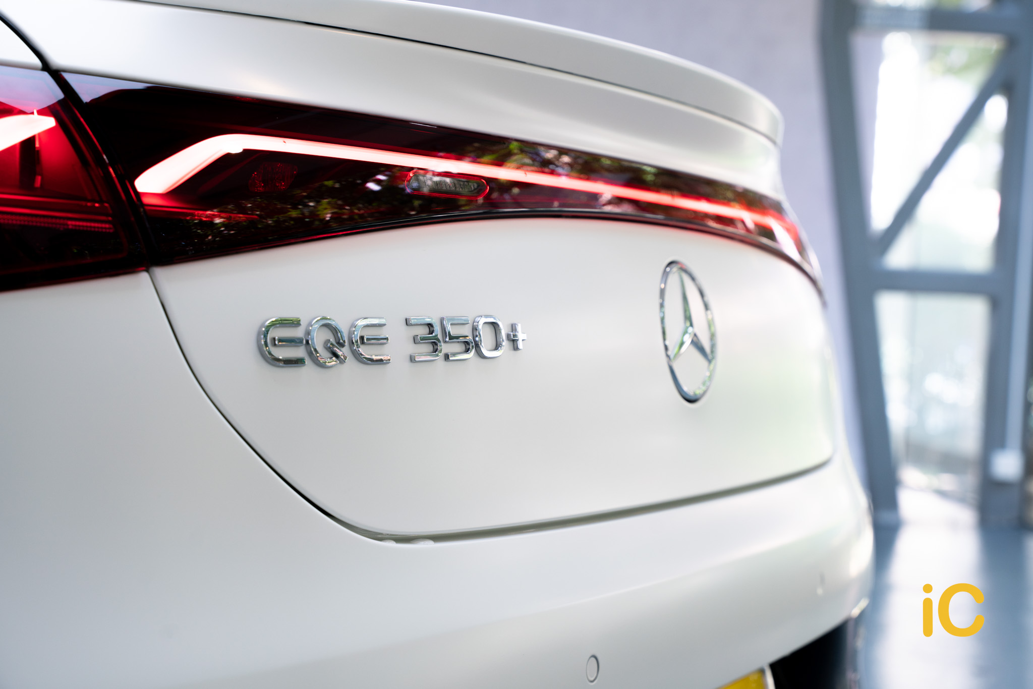 Mercedes-Benz EQE 透明 PPF 施工作品