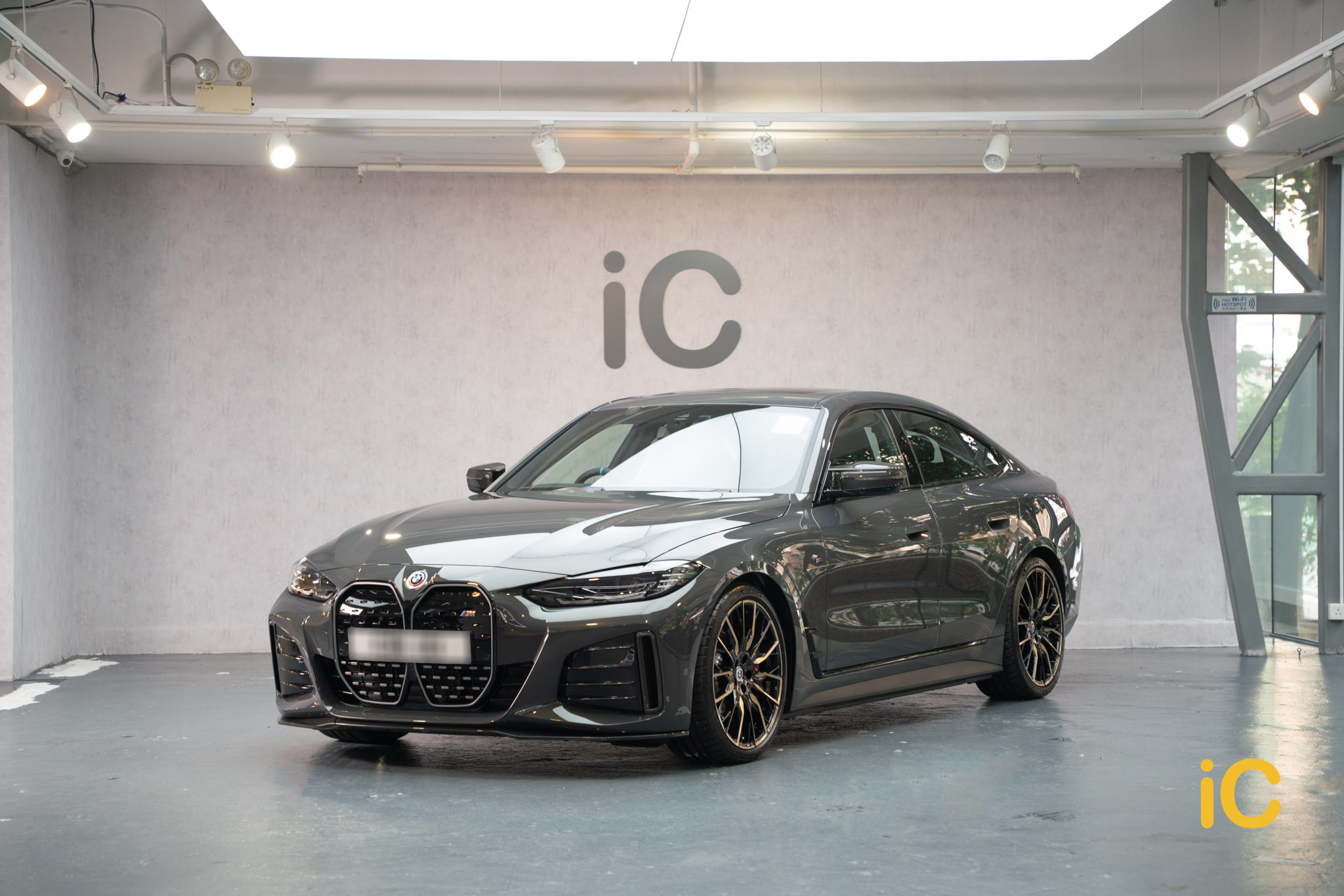 BMW i4 M50 Dravit Grey 透明 PPF 施工作品