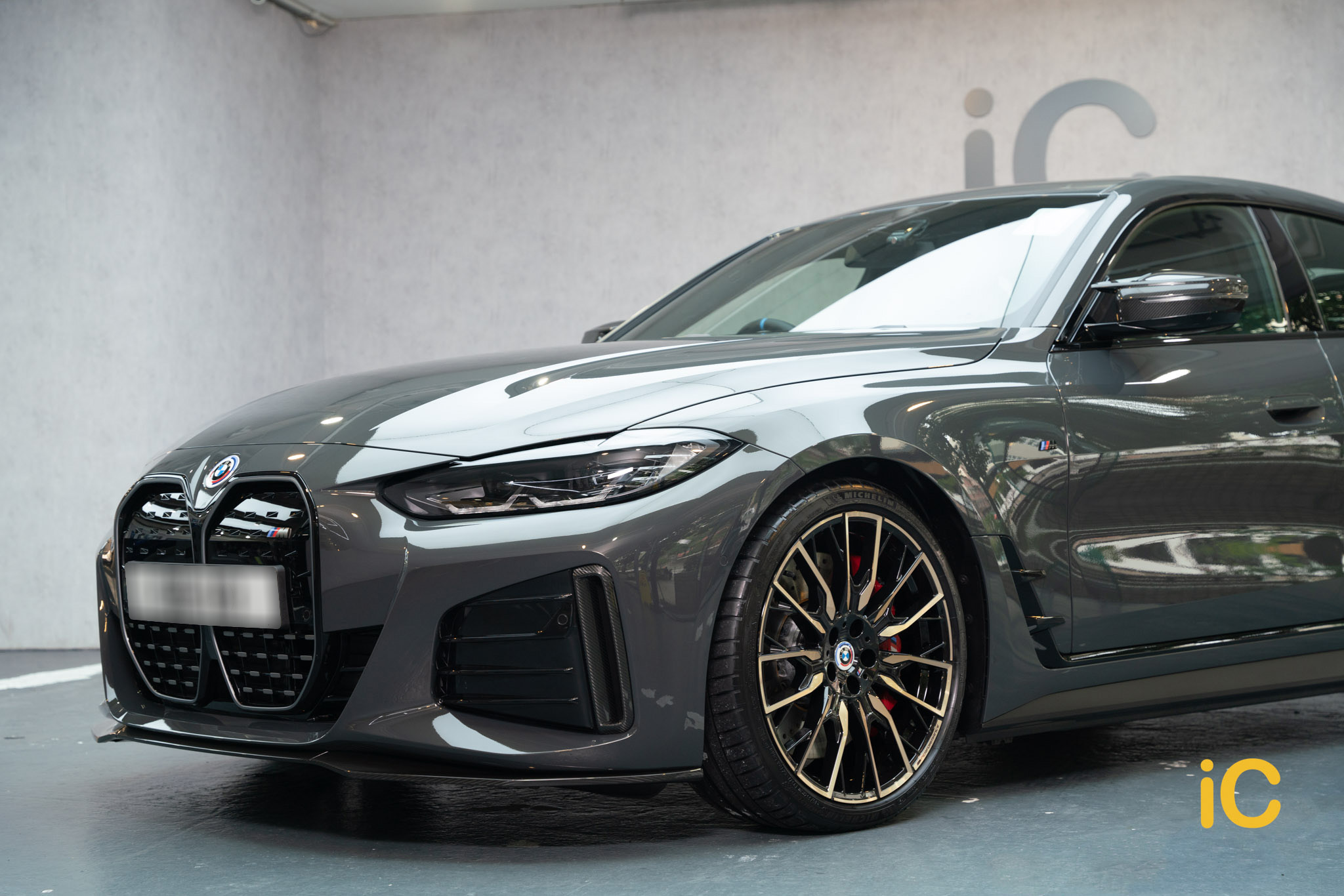 BMW i4 M50 Dravit Grey 透明 PPF 施工作品