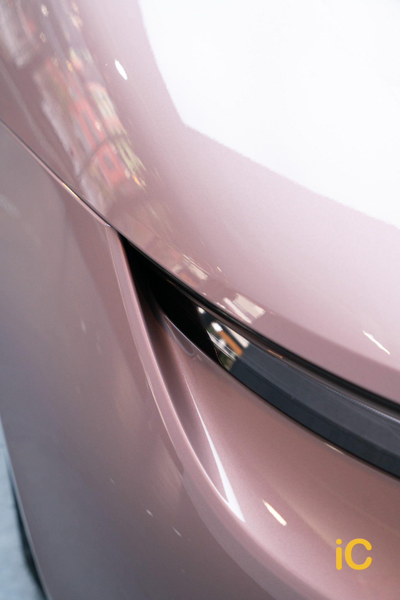 Porsche Taycan 透明 PPF 施工作品