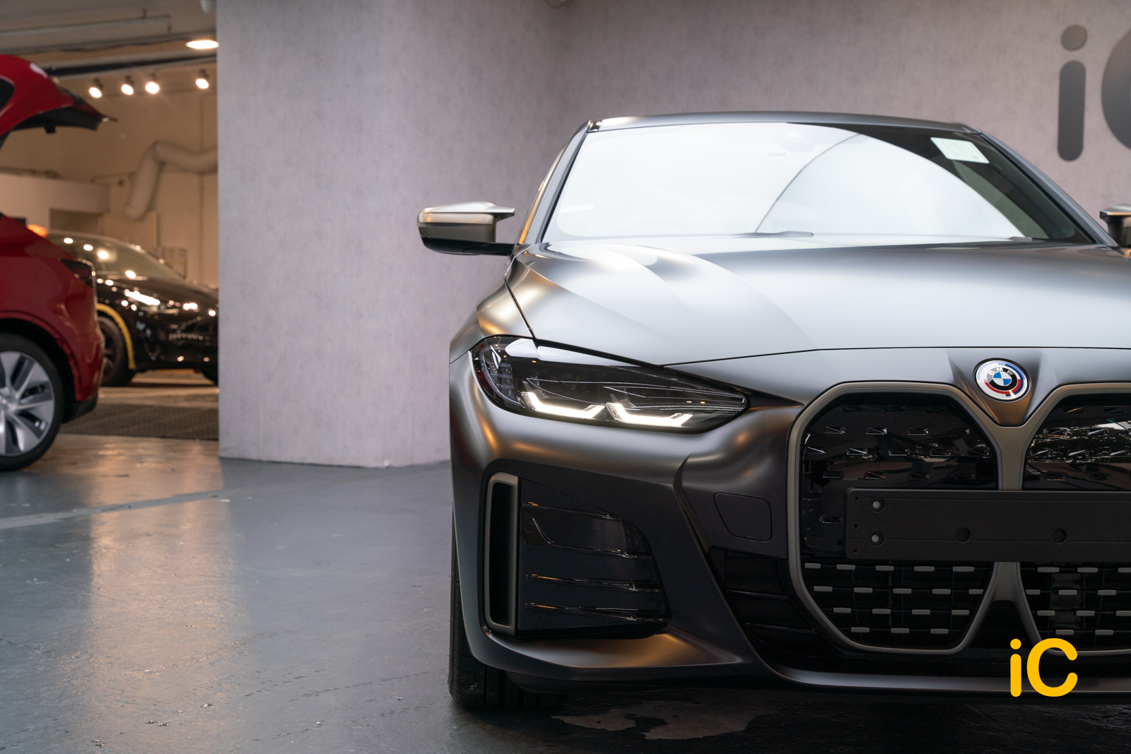 BMW i4 Black Sapphire 透明 PPF 施工作品