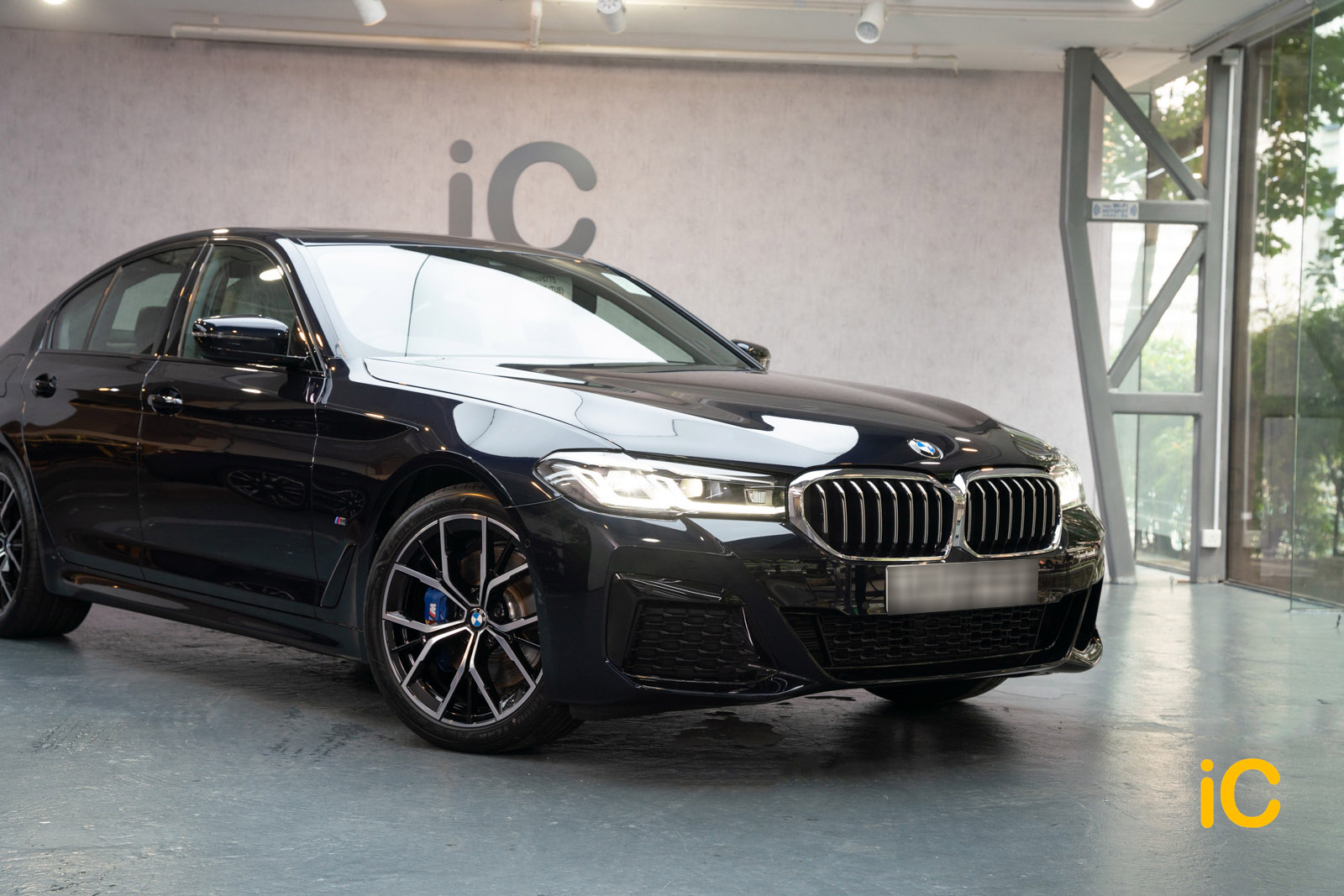 BMW THE 5 透明 PPF 施工作品