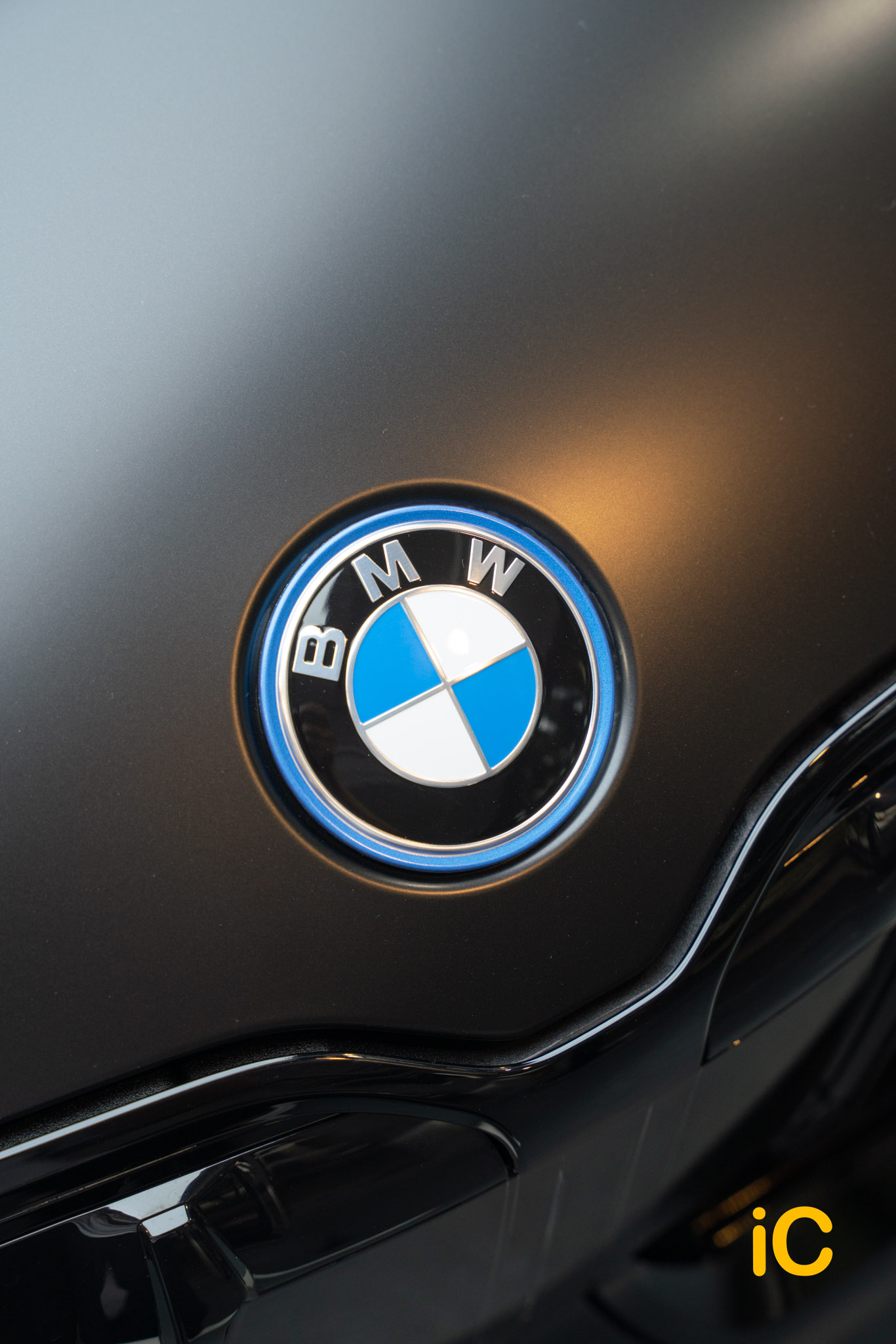 BMW iX1 Black Sapphire 透明 PPF 施工作品