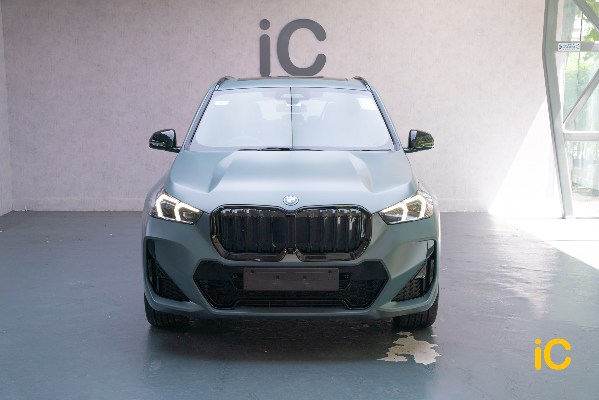 BMW iX1 Cape York Green 透明 PPF 施工作品