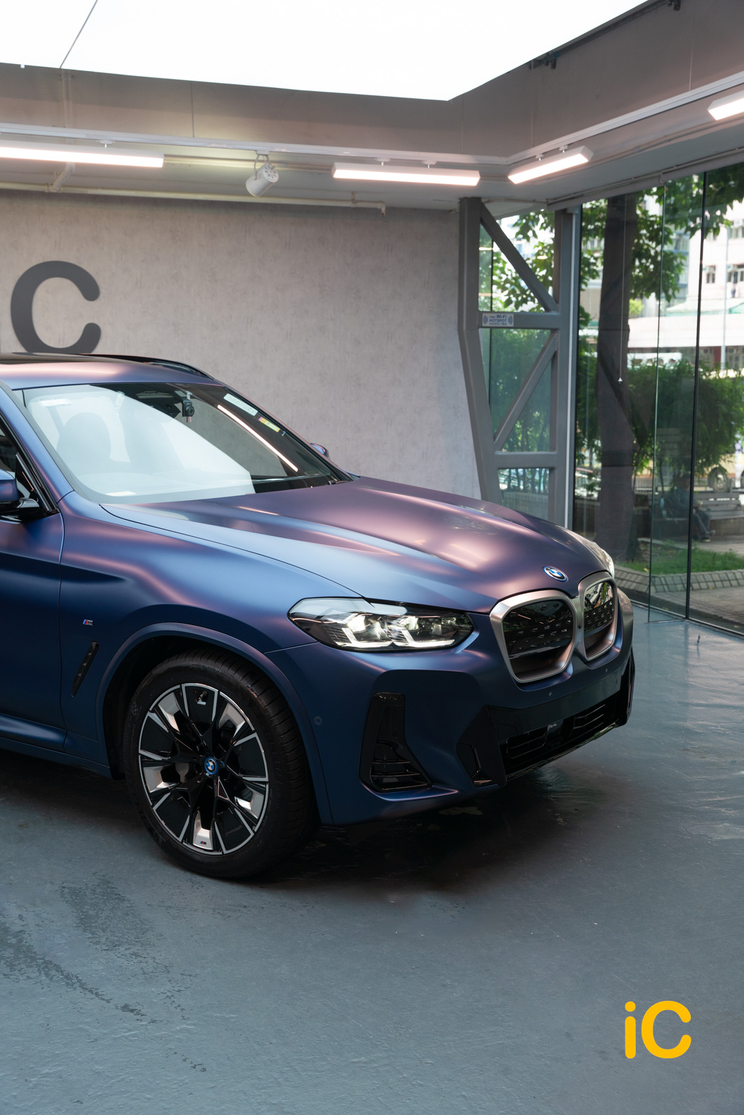 BMW iX3 Phytonic Blue 透明 PPF 施工作品