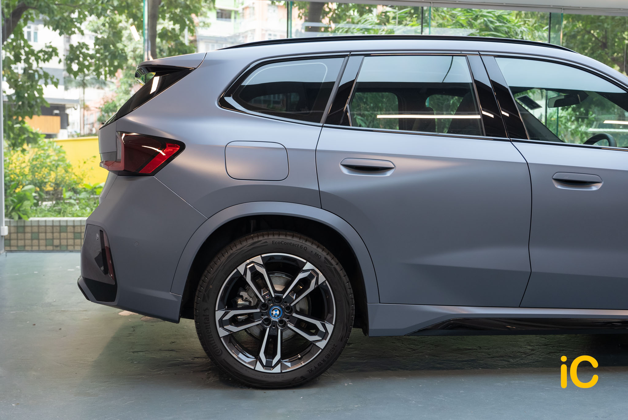BMW iX1 Storm Bay 透明 PPF 施工作品