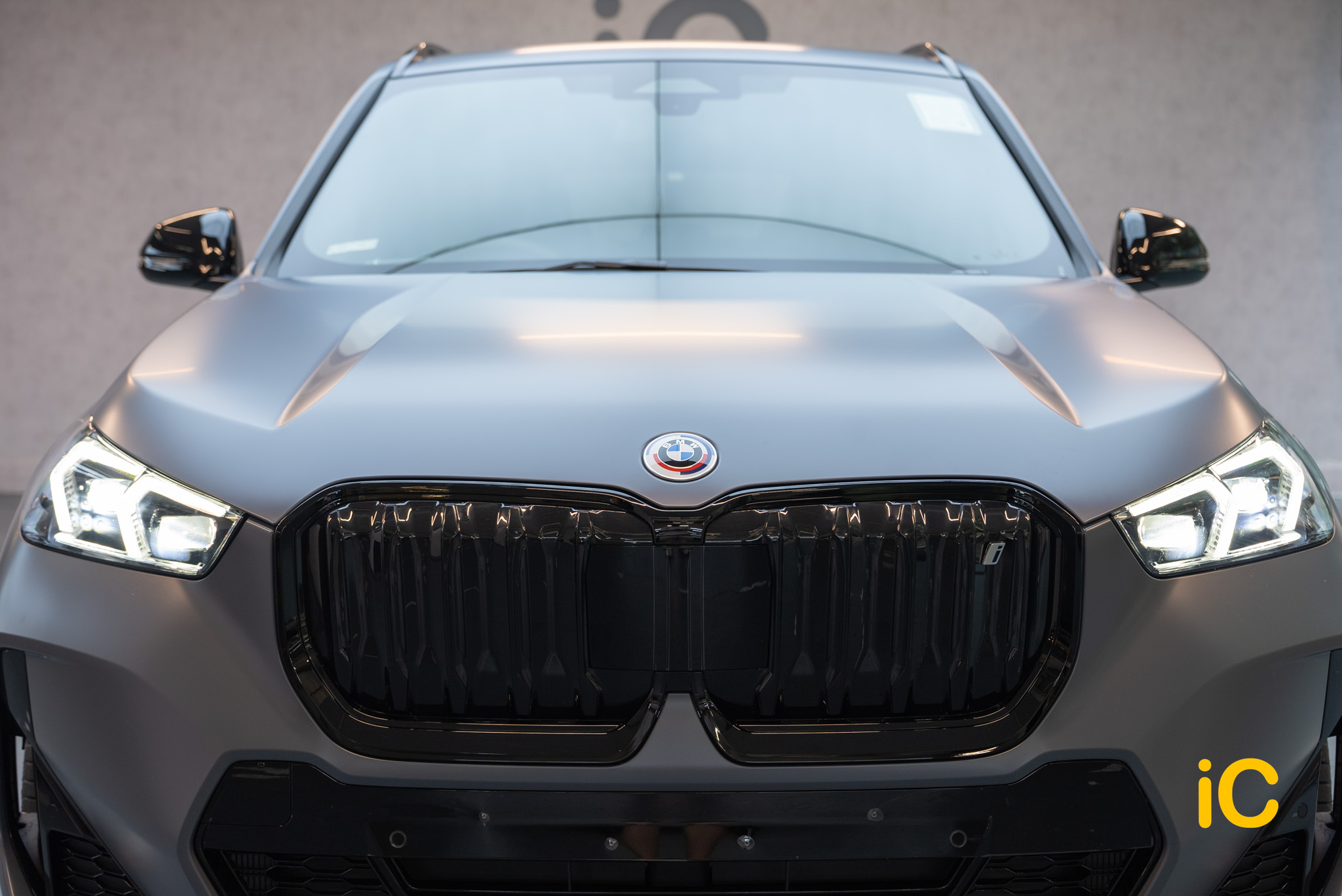 BMW iX1 Storm Bay 透明 PPF 施工作品