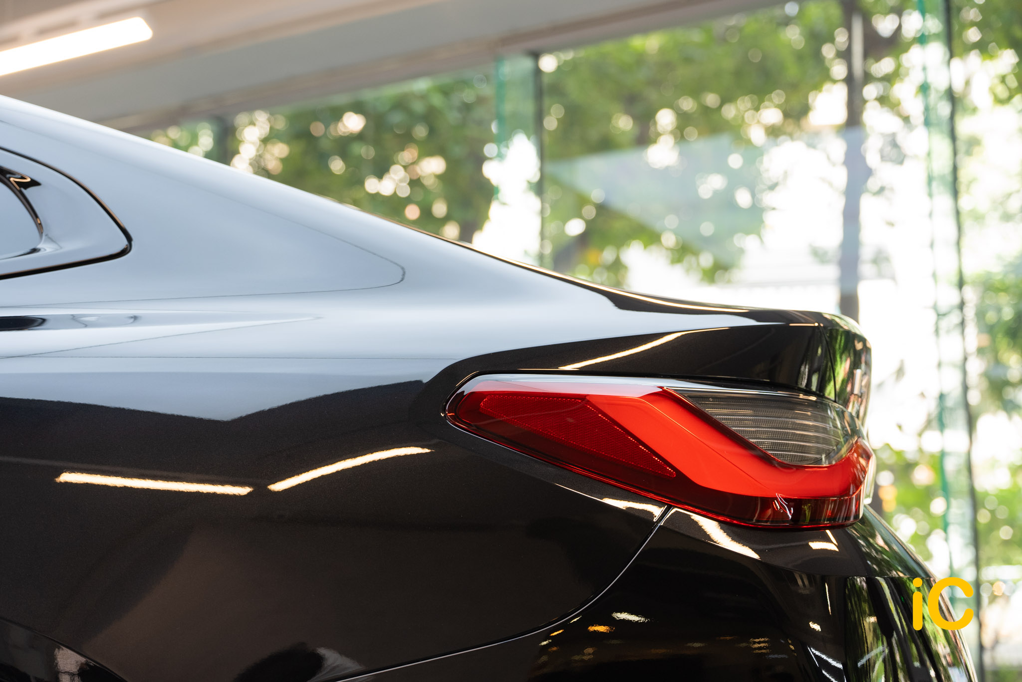 BMW i4 Black Sapphire 透明 PPF 施工作品