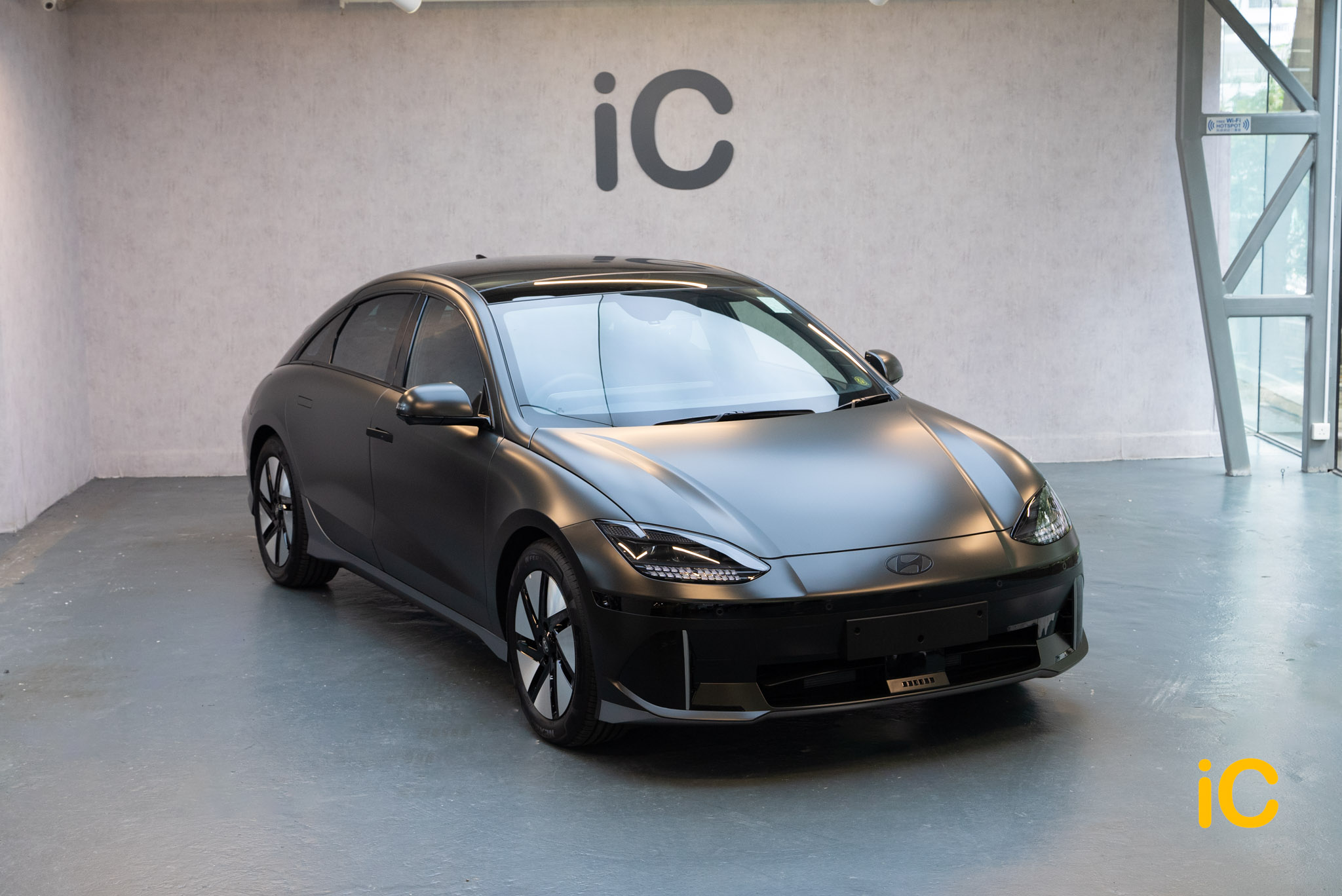 Hyundai IONIQ 6 Digital Green Pearl 透明 PPF 施工作品