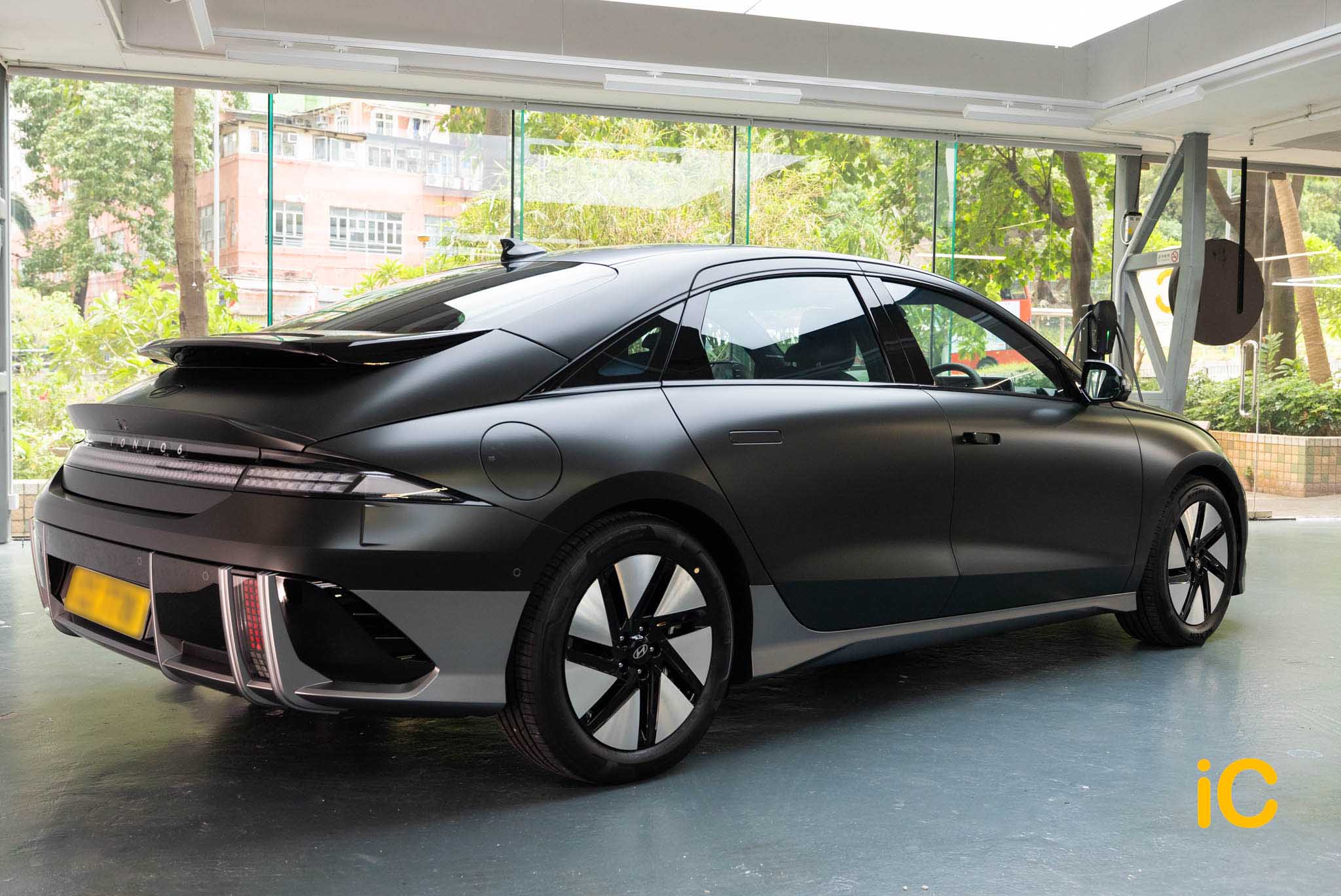 Hyundai IONIQ 6 Digital Green Pearl 透明 PPF 施工作品